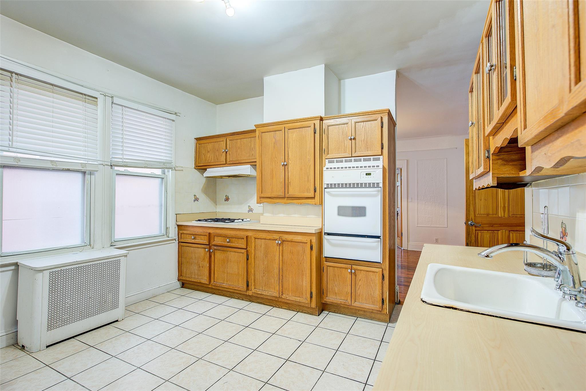 Single Family 68th  Queens, NY 11378, MLS-876043-20