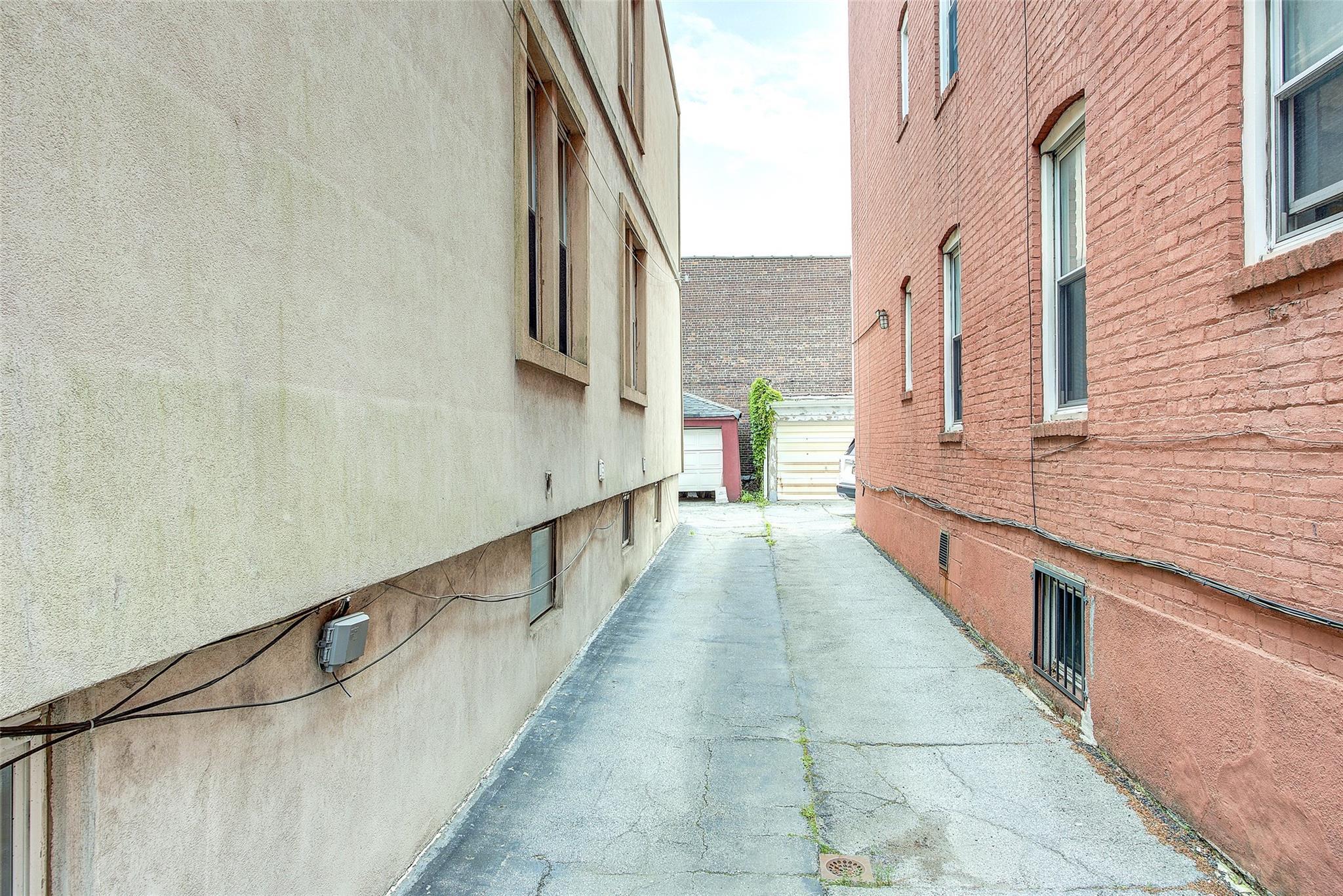 Single Family 68th  Queens, NY 11378, MLS-876043-35
