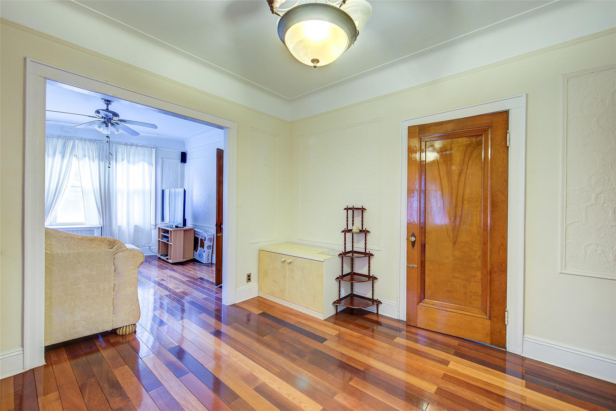 Single Family 68th  Queens, NY 11378, MLS-876043-8