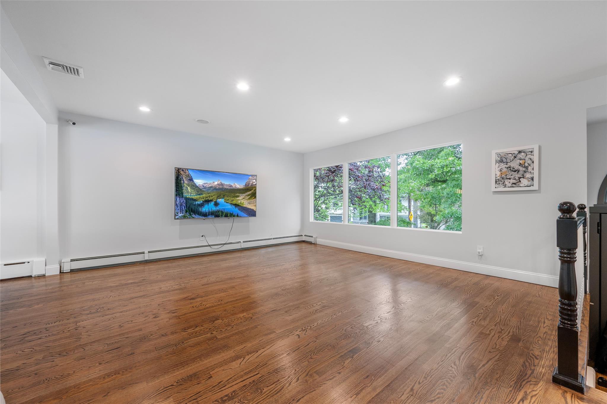 Single Family Fordham  Nassau County, NY 11598, MLS-876055-12