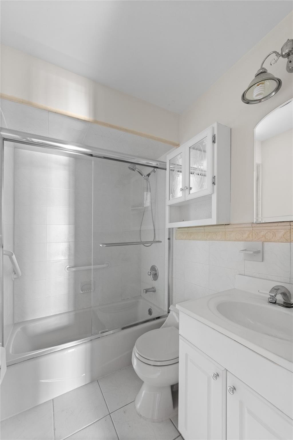 Single Family Ionia  Staten Island, NY 10309, MLS-876061-13