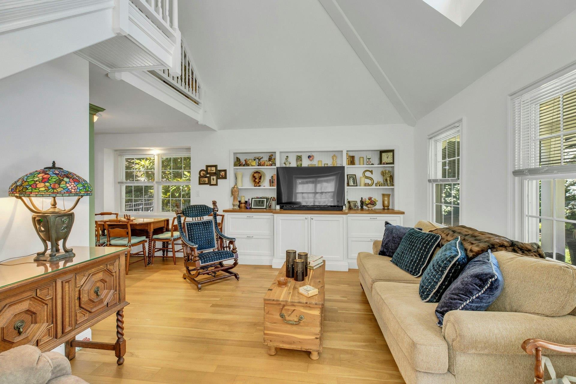 Single Family Cambon  Suffolk County, NY 11780, MLS-876074-38