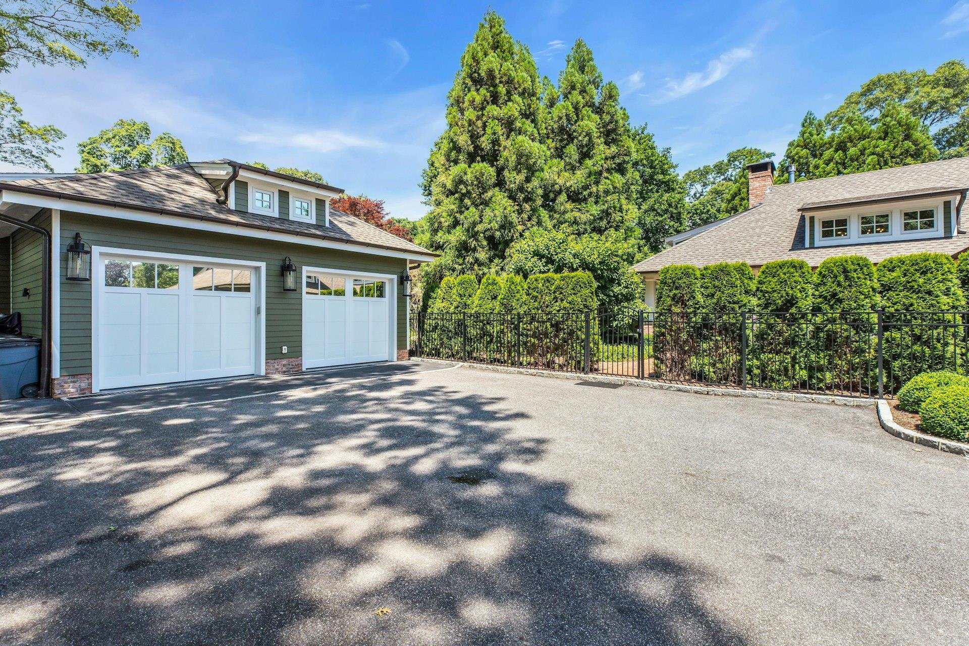 Single Family Cambon  Suffolk County, NY 11780, MLS-876074-46