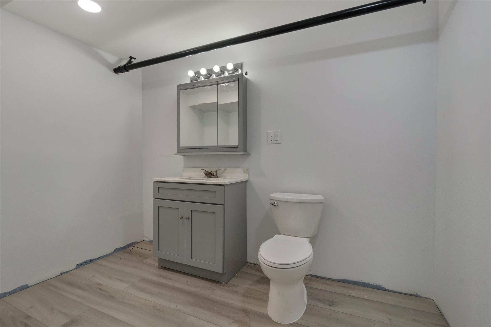 Commercial Sale Stanhope  Brooklyn, NY 11237, MLS-876078-14