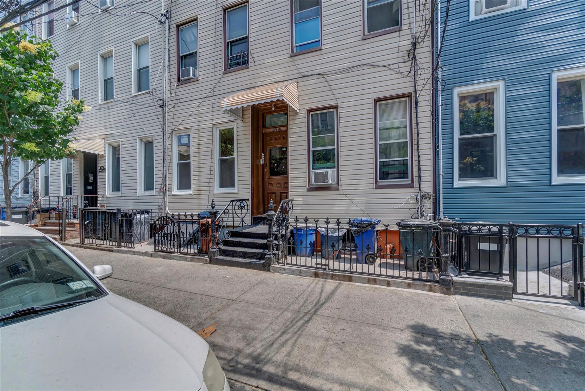 Commercial Sale Stanhope  Brooklyn, NY 11237, MLS-876078-2
