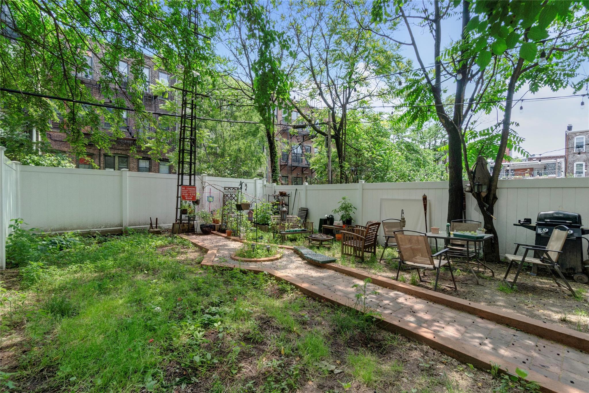 Commercial Sale Stanhope  Brooklyn, NY 11237, MLS-876078-23