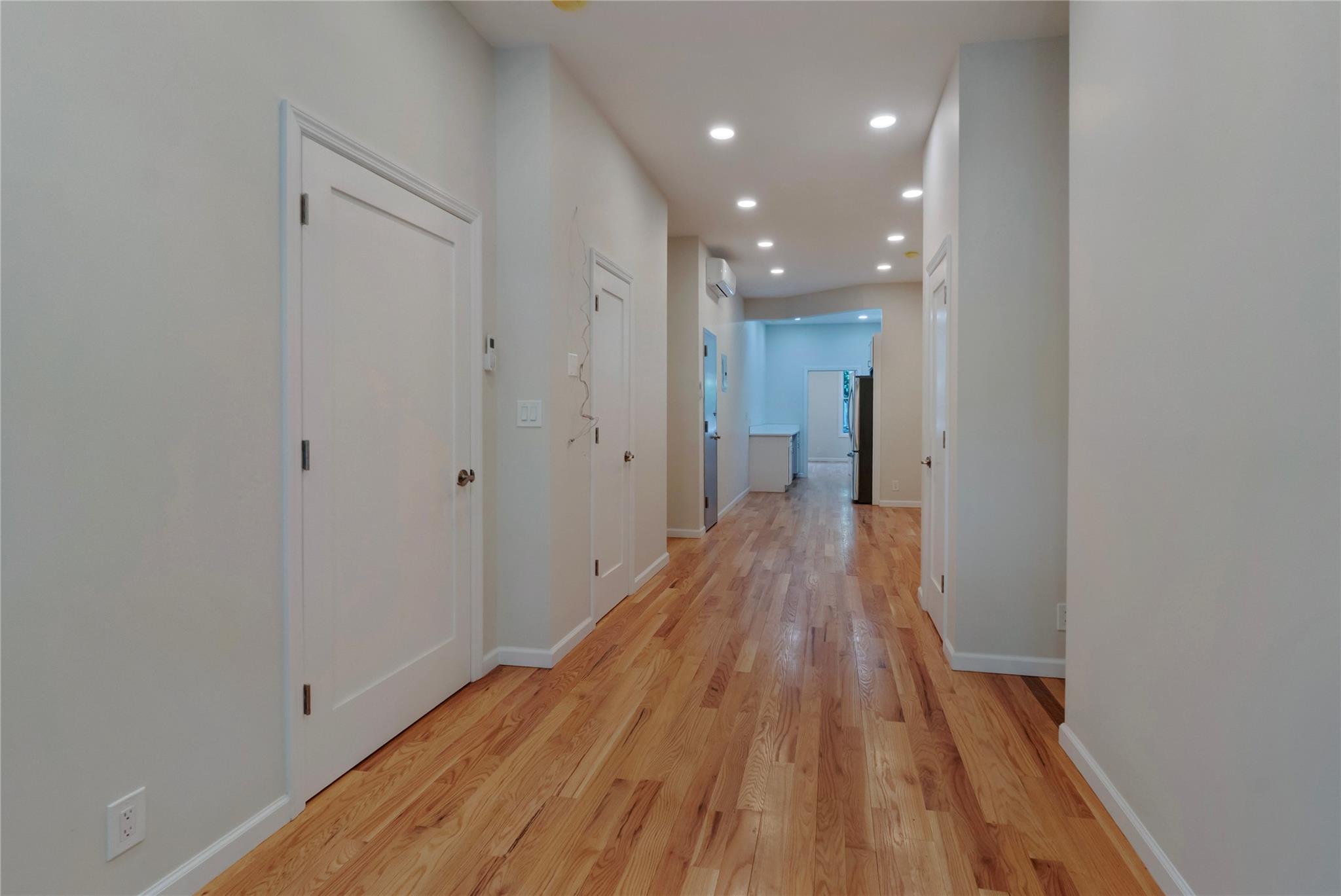 Commercial Sale Stanhope  Brooklyn, NY 11237, MLS-876078-5