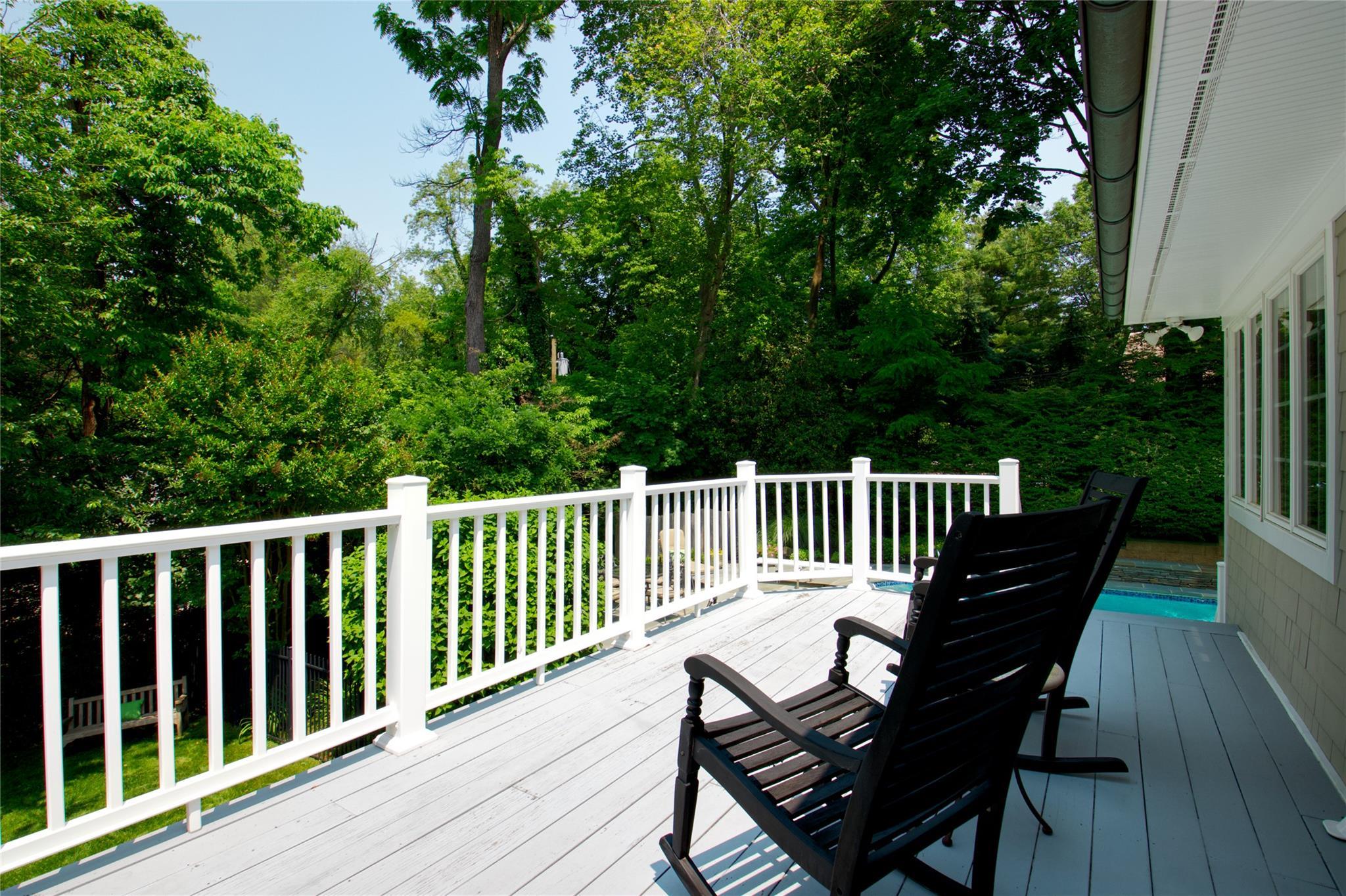 Single Family Gristmill  Nassau County, NY 11030, MLS-876079-20