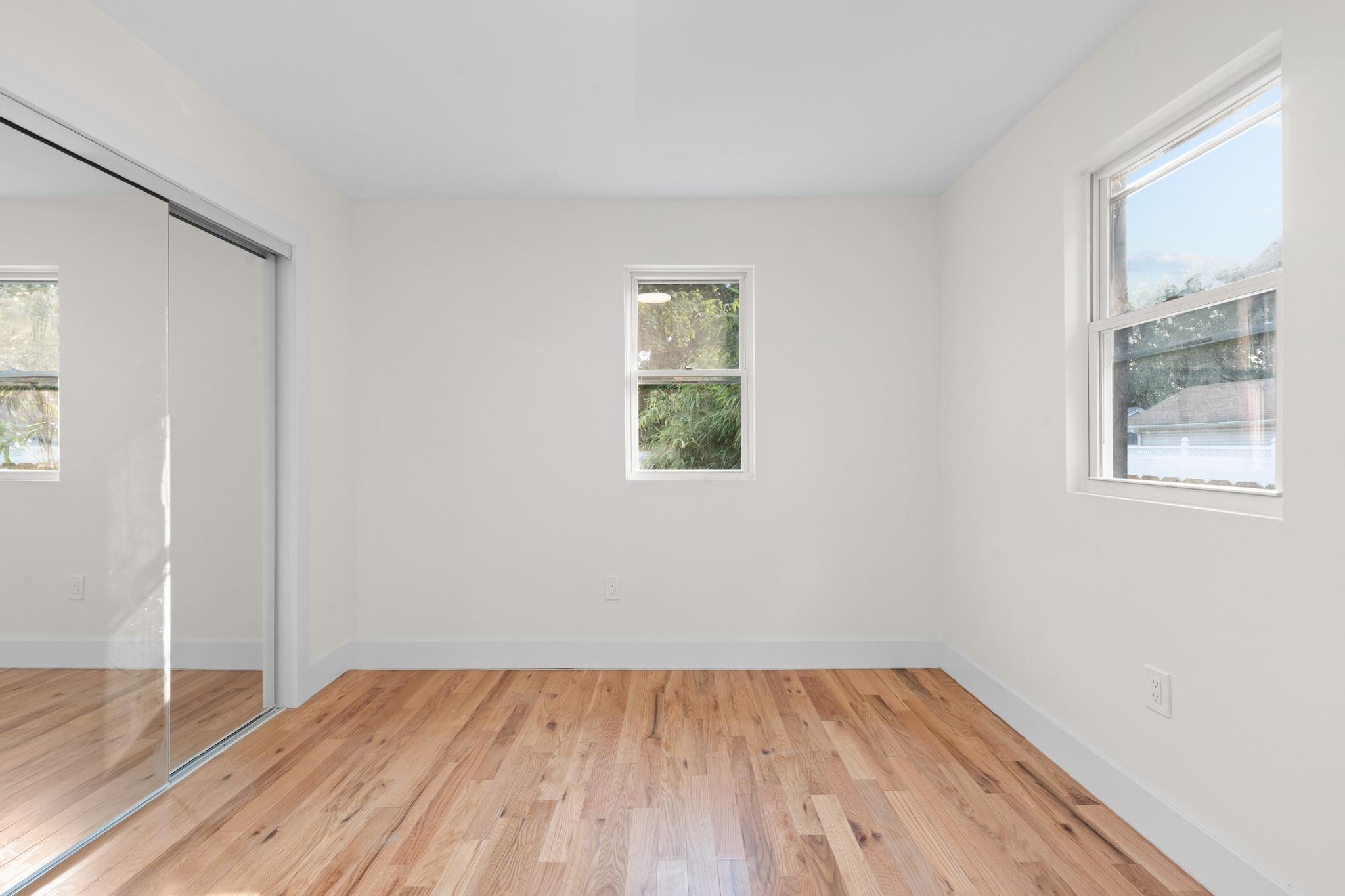 Single Family Milburn  Queens, NY 11413, MLS-876095-7