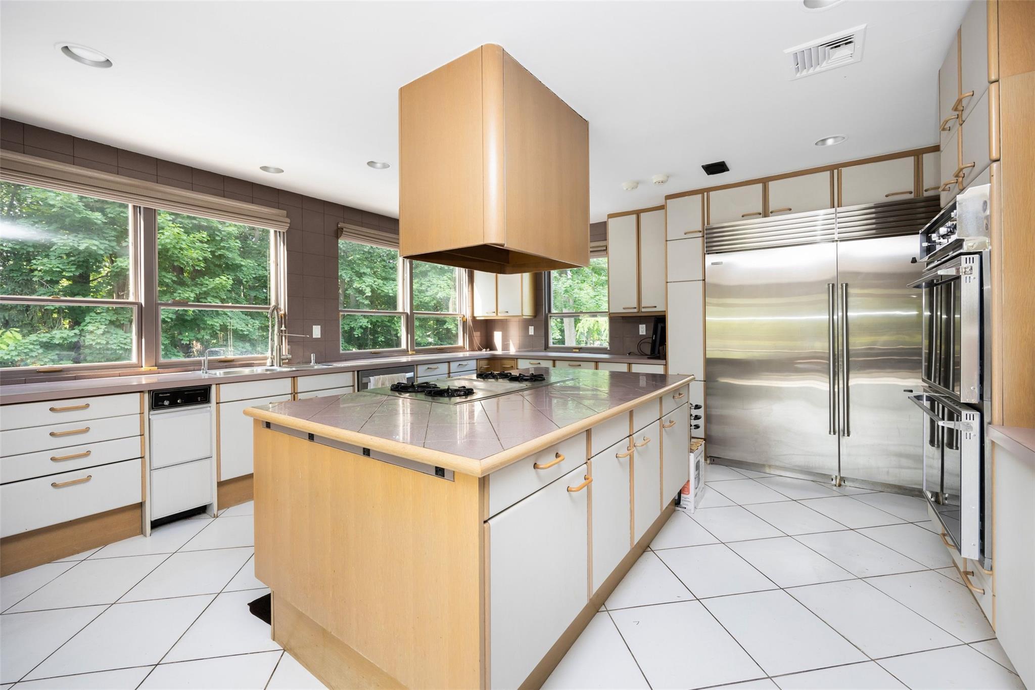 Single Family The Maples  Nassau County, NY 11576, MLS-876096-32