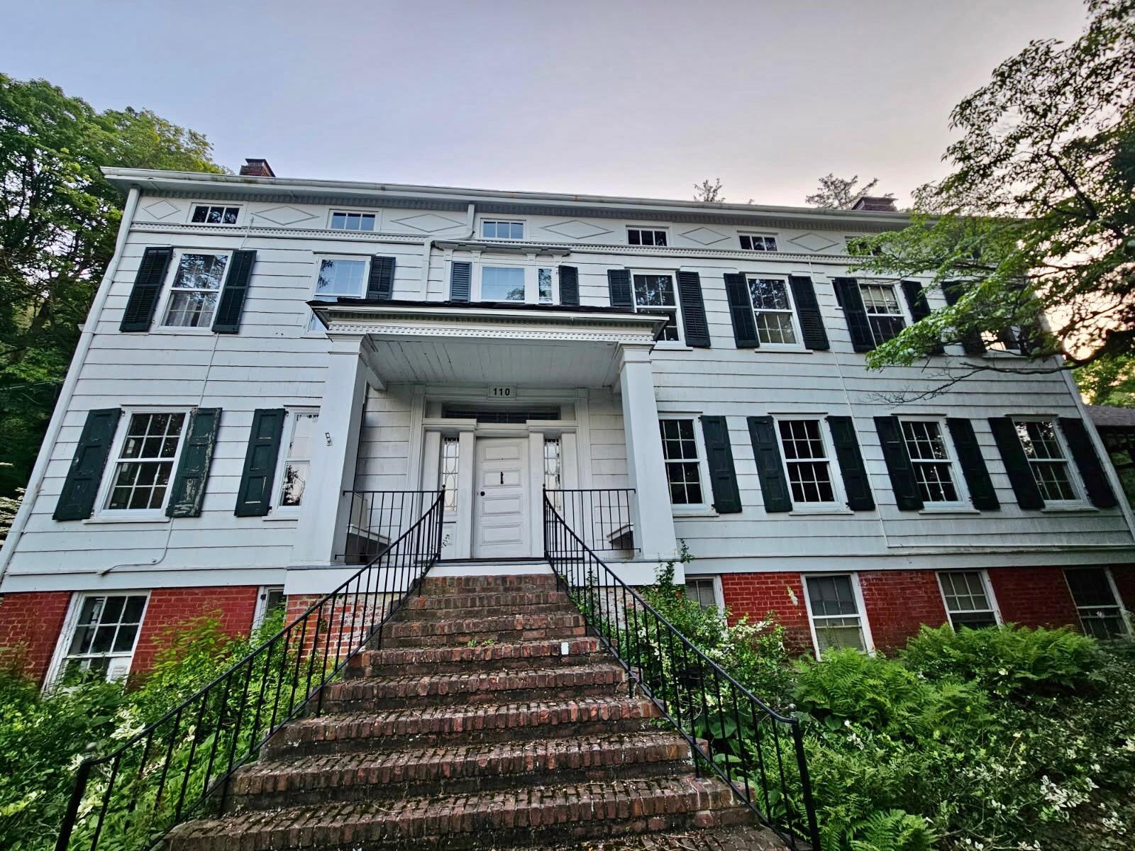 Single Family Main Nassau County, NY 11576, MLS-876104-3