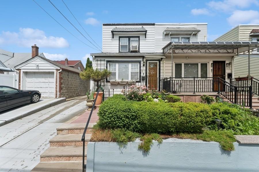 Single Family 204th  Queens, NY 11361, MLS-876108-2