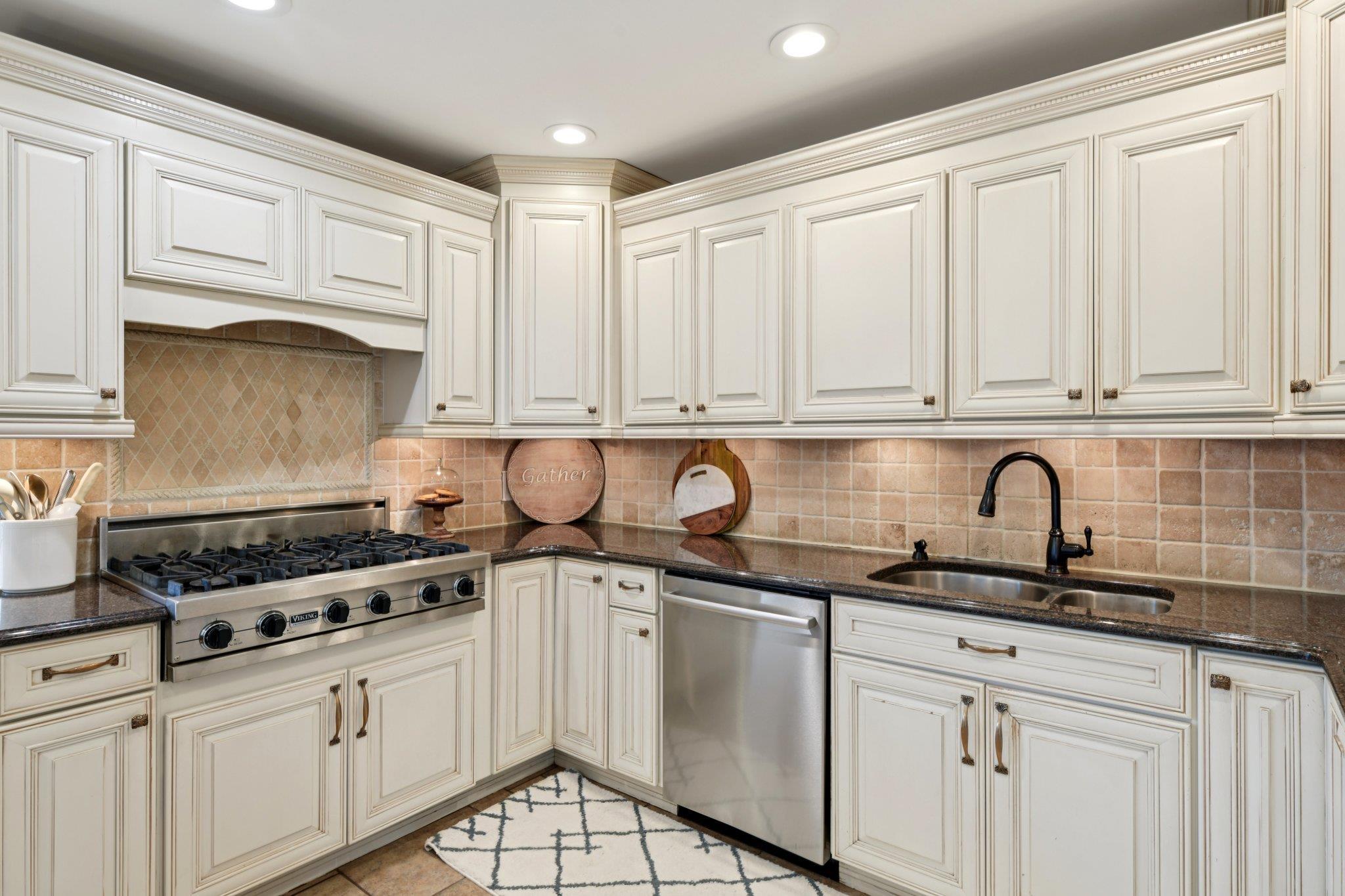Single Family Queens  Nassau County, NY 11762, MLS-876131-13