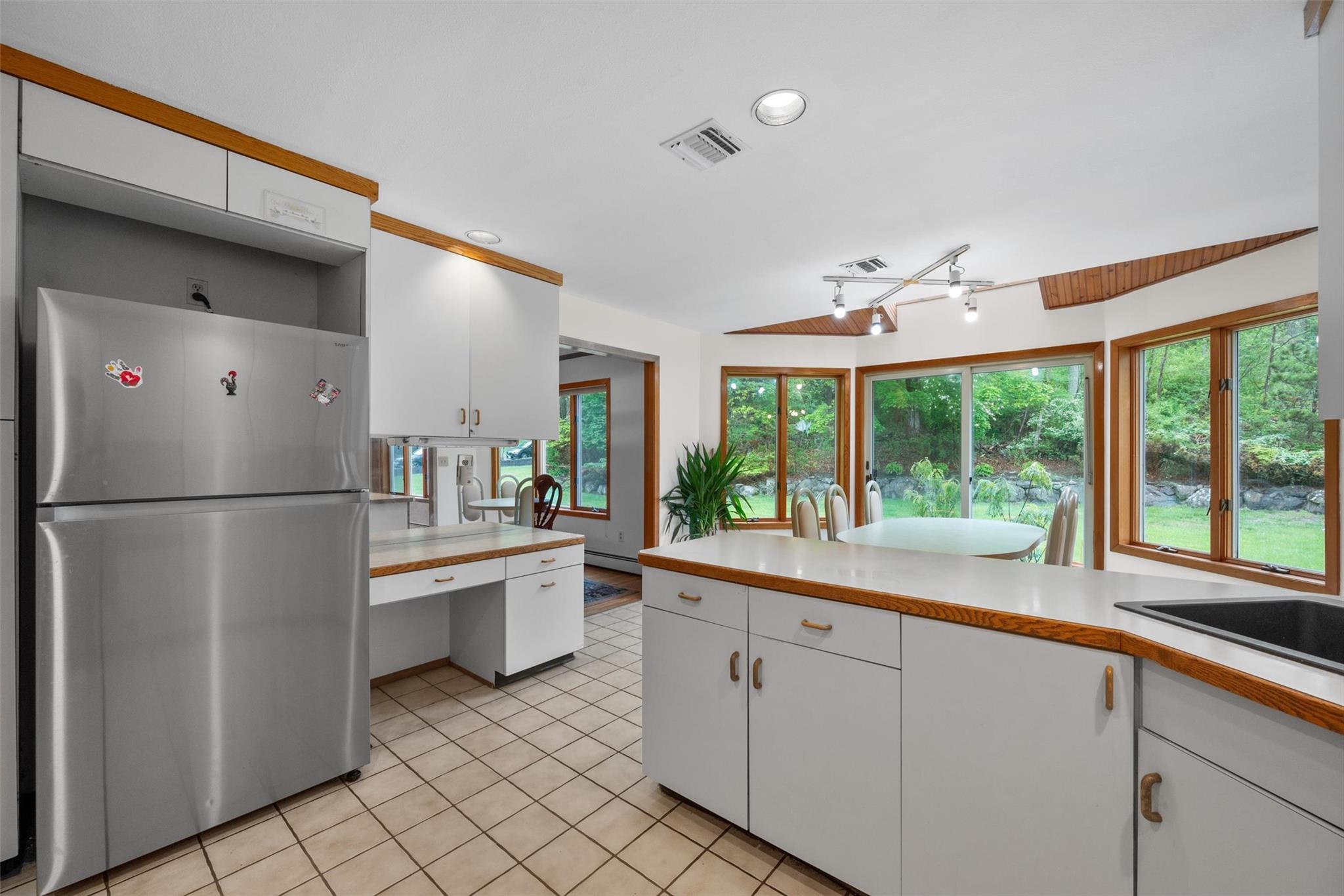 Single Family Blue Sky  Rockland County, NY 10901, MLS-876133-16