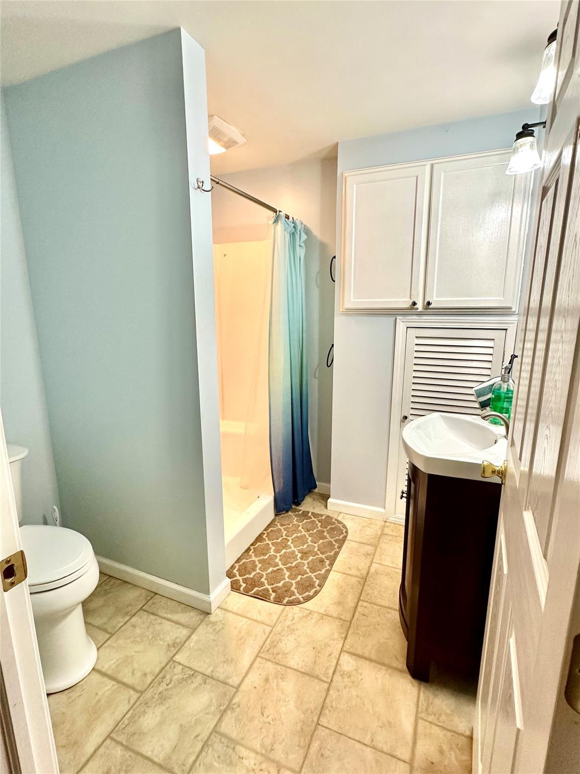 Single Family Farrelly  Ulster County, NY 12401, MLS-876136-16