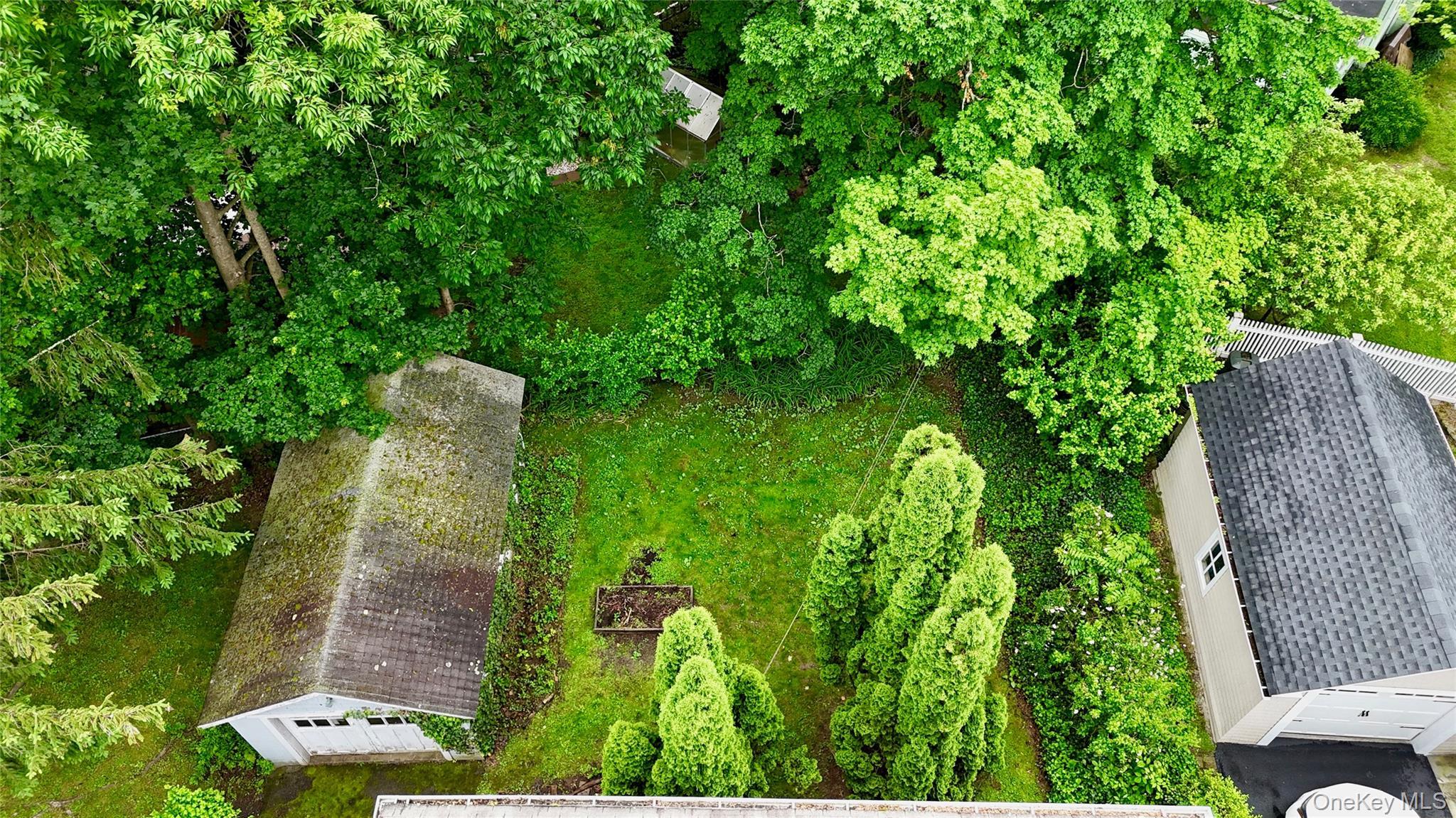 Single Family Gates  Westchester County, NY 10562, MLS-876155-4