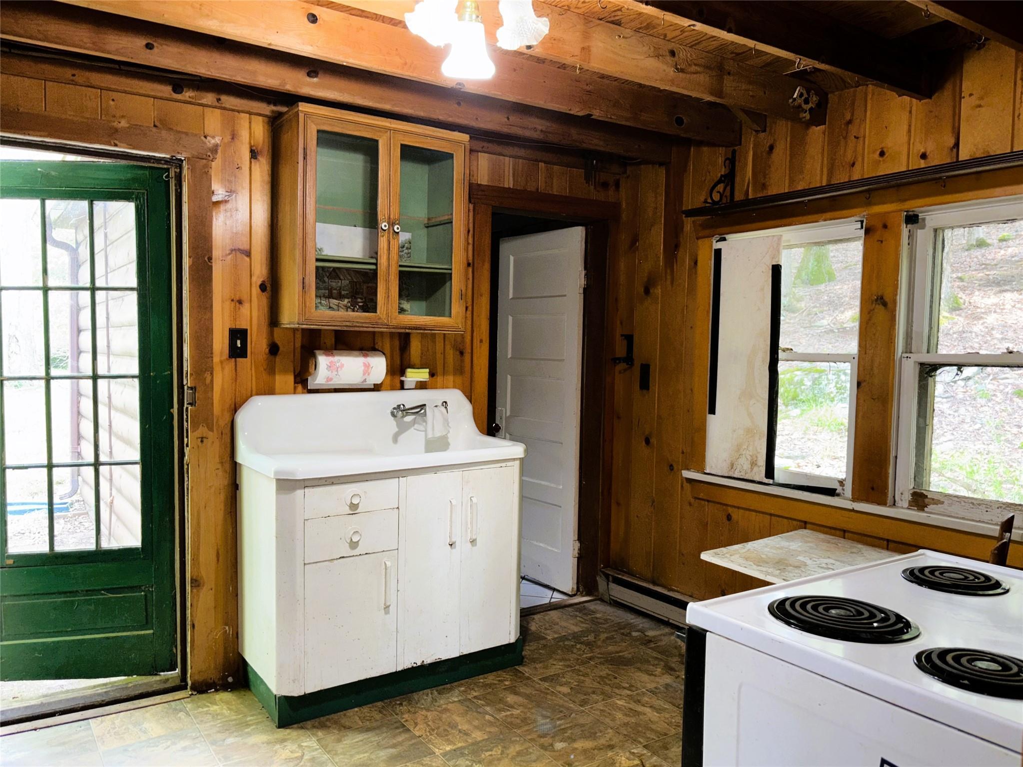 Single Family E. Tusten  Sullivan County, NY 12778, MLS-876174-10