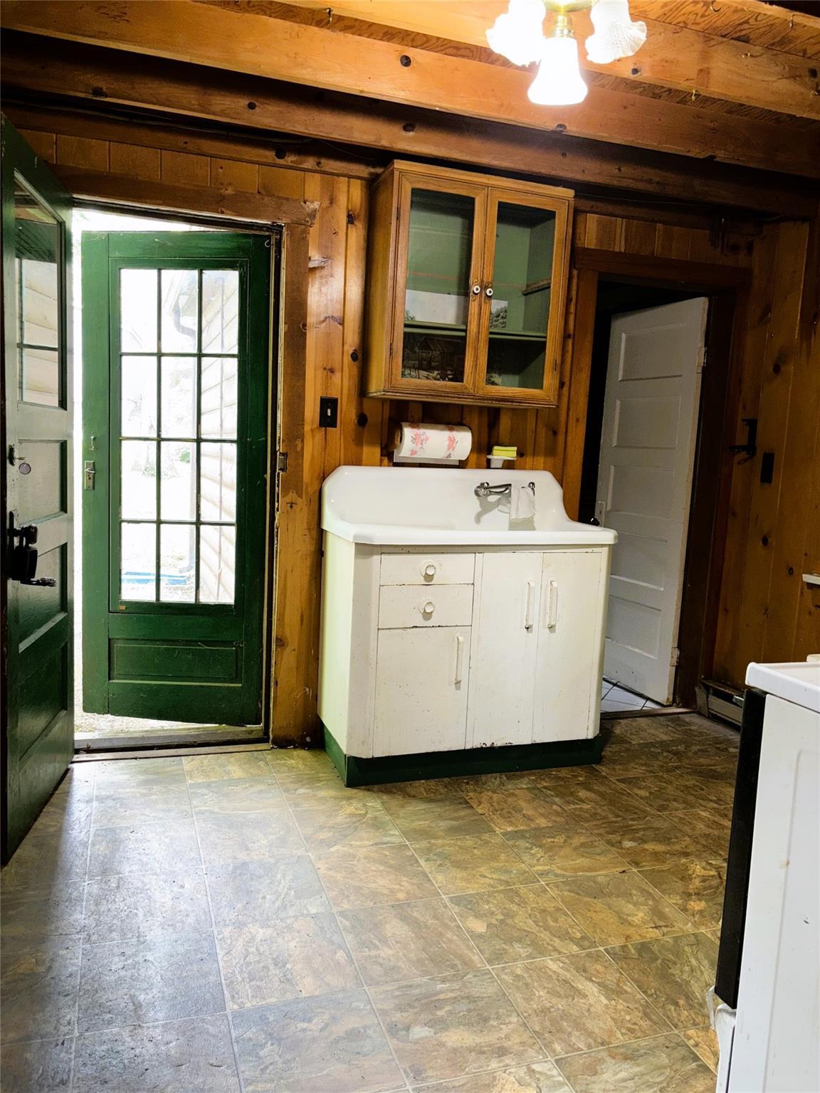 Single Family E. Tusten  Sullivan County, NY 12778, MLS-876174-13