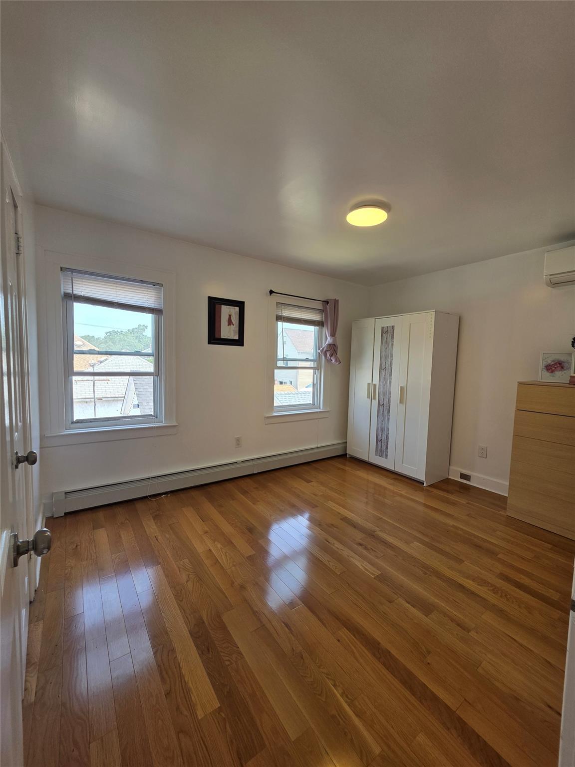 Single Family 89th  Queens, NY 11426, MLS-876196-11