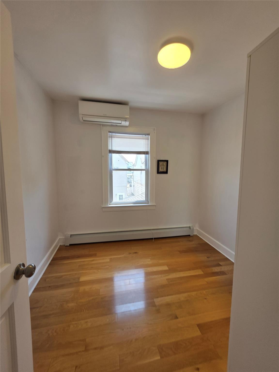 Single Family 89th  Queens, NY 11426, MLS-876196-12