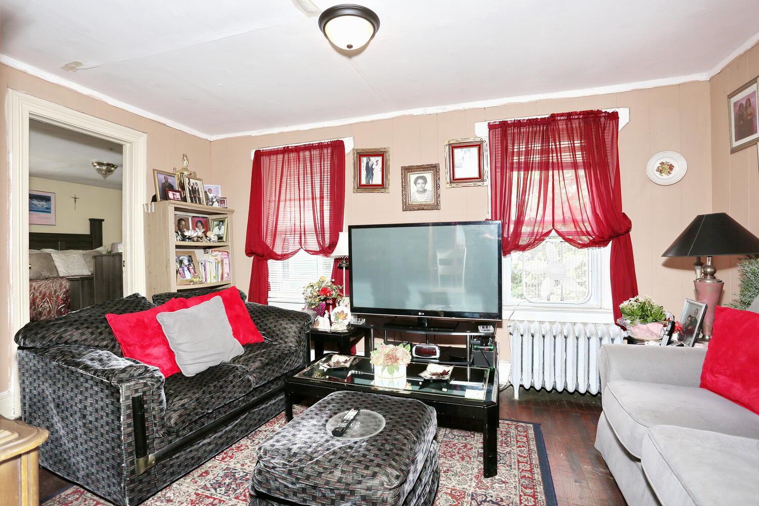 Single Family Midland  Rockland County, NY 10960, MLS-876205-15