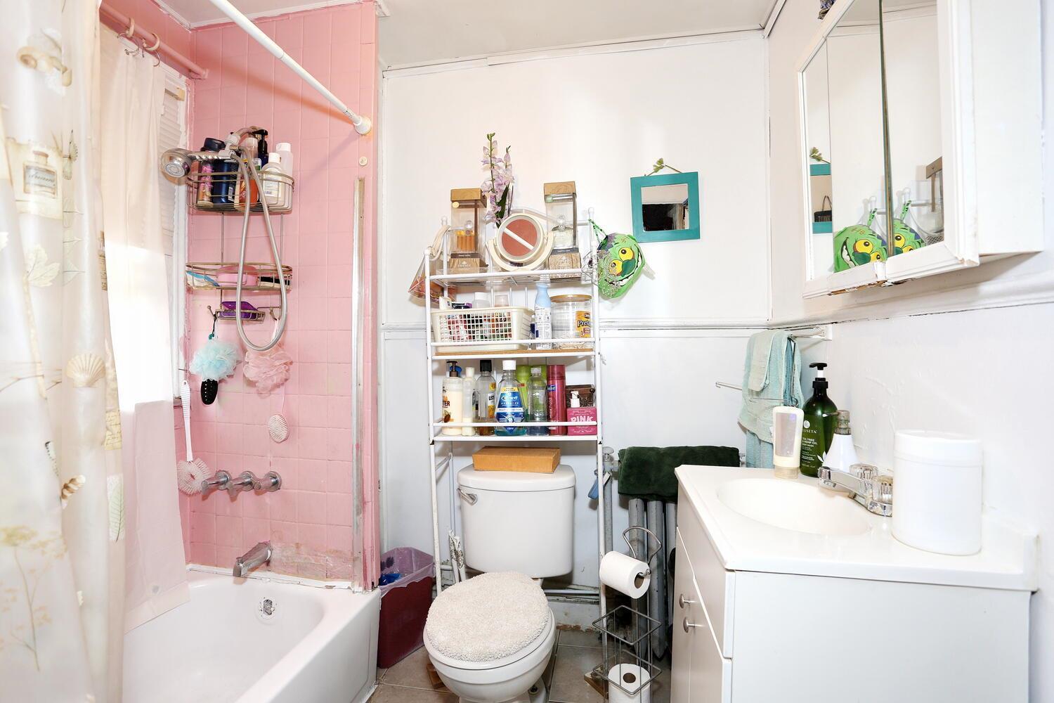 Single Family Midland  Rockland County, NY 10960, MLS-876205-22