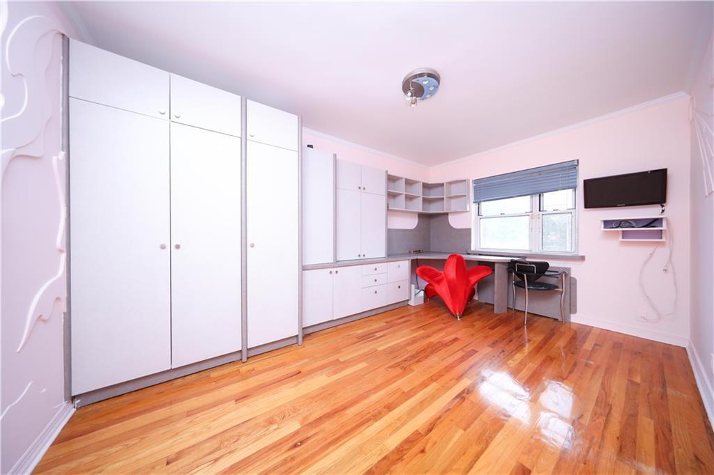 Single Family 29th  Brooklyn, NY 11235, MLS-876214-13