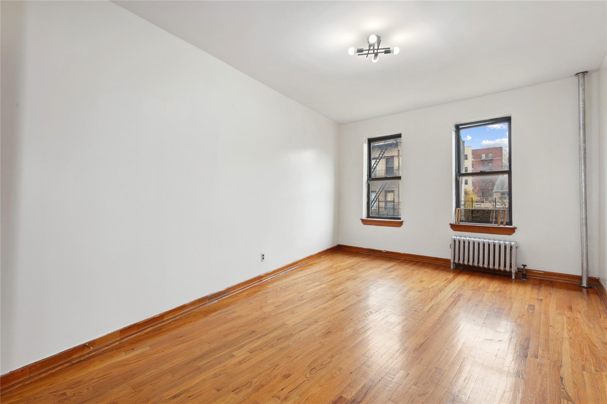 Apartment Longfellow Ave  Bronx, NY 10462, MLS-876231-2