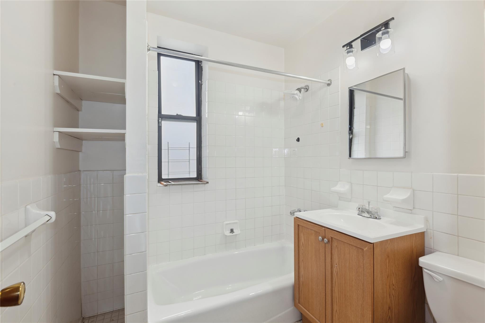 Apartment Longfellow Ave  Bronx, NY 10462, MLS-876231-4