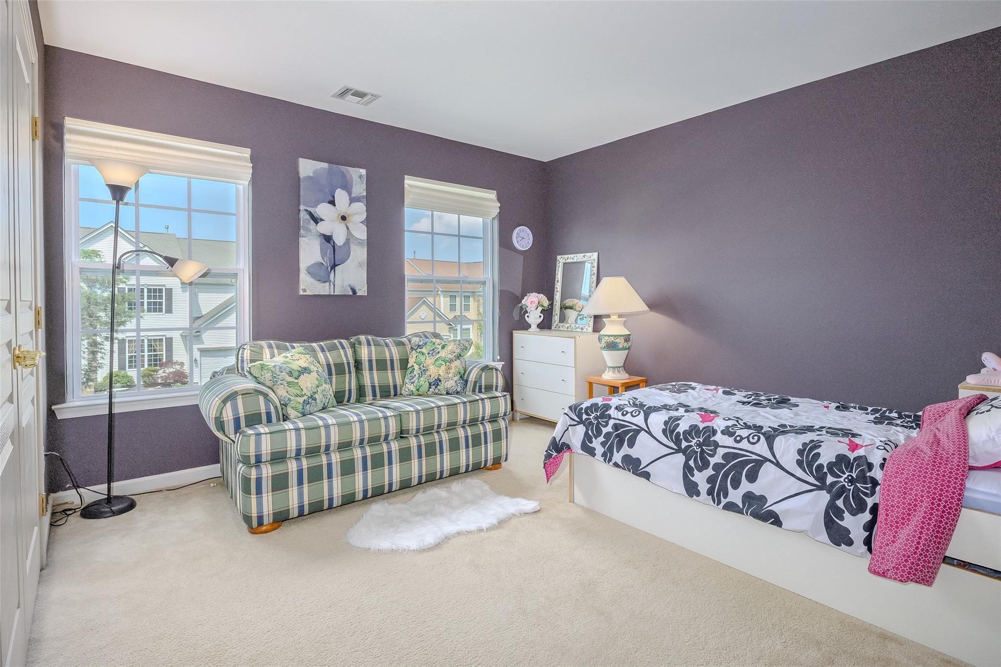 Single Family Avolet  Suffolk County, NY 11766, MLS-876268-36