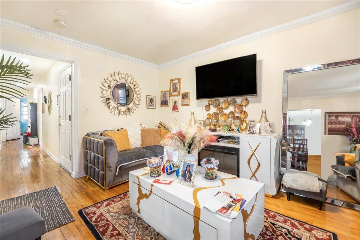 Single Family Baychester  Bronx, NY 10466, MLS-876284-8