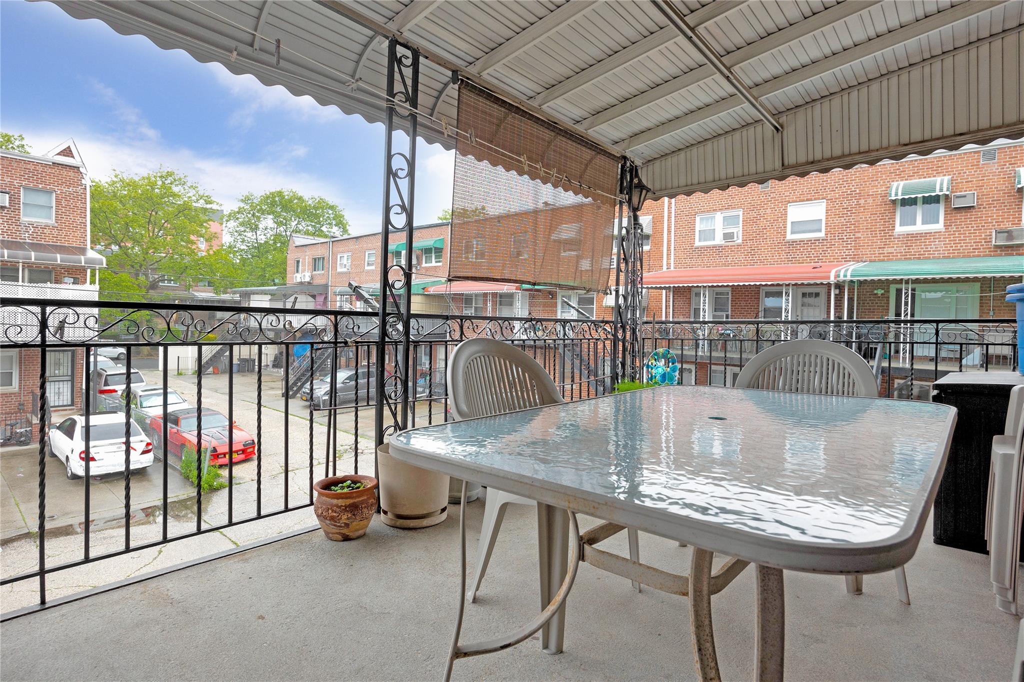 Single Family Brown  Brooklyn, NY 11235, MLS-876301-27