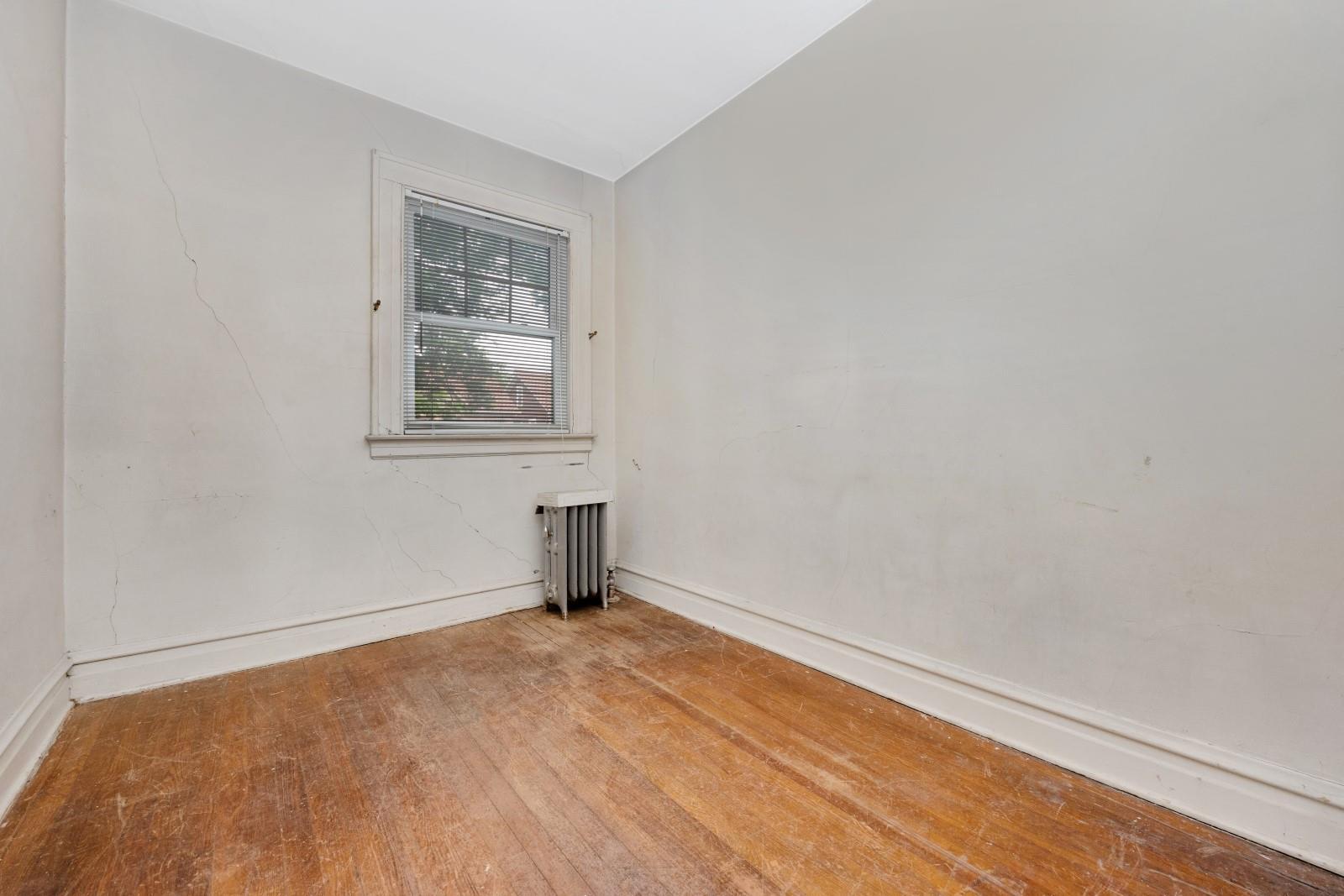 Single Family 79th  Queens, NY 11385, MLS-876323-16