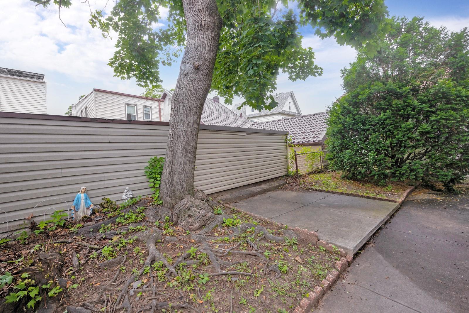 Single Family 79th  Queens, NY 11385, MLS-876323-24