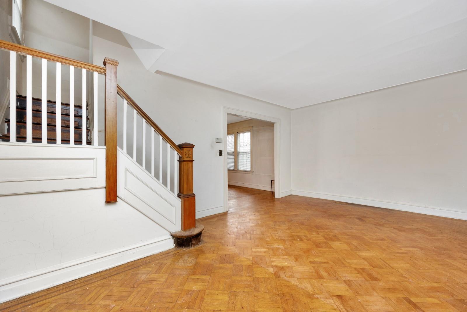 Single Family 79th  Queens, NY 11385, MLS-876323-8