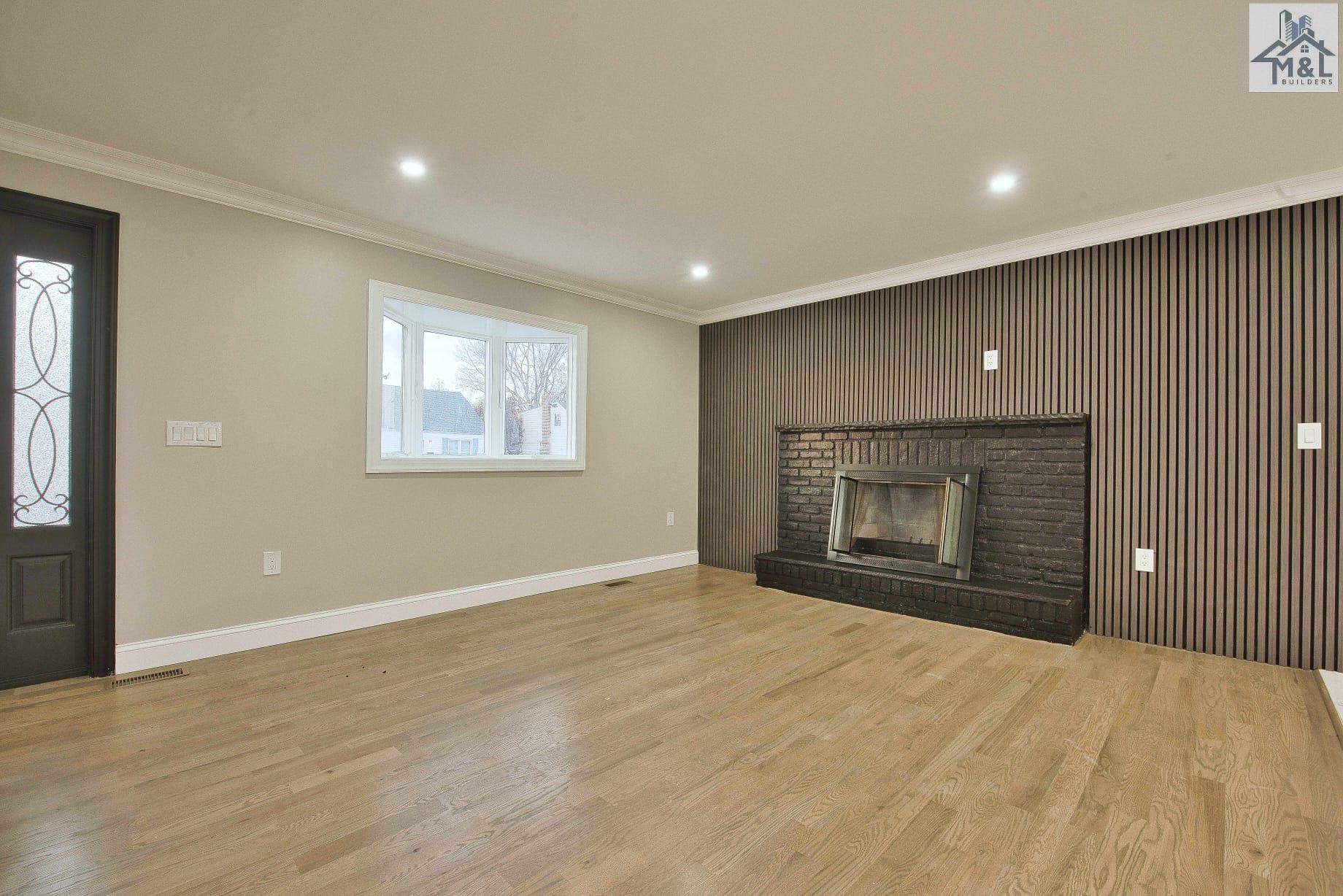Single Family Cottage  Blvd  Nassau County, NY 11801, MLS-876340-4