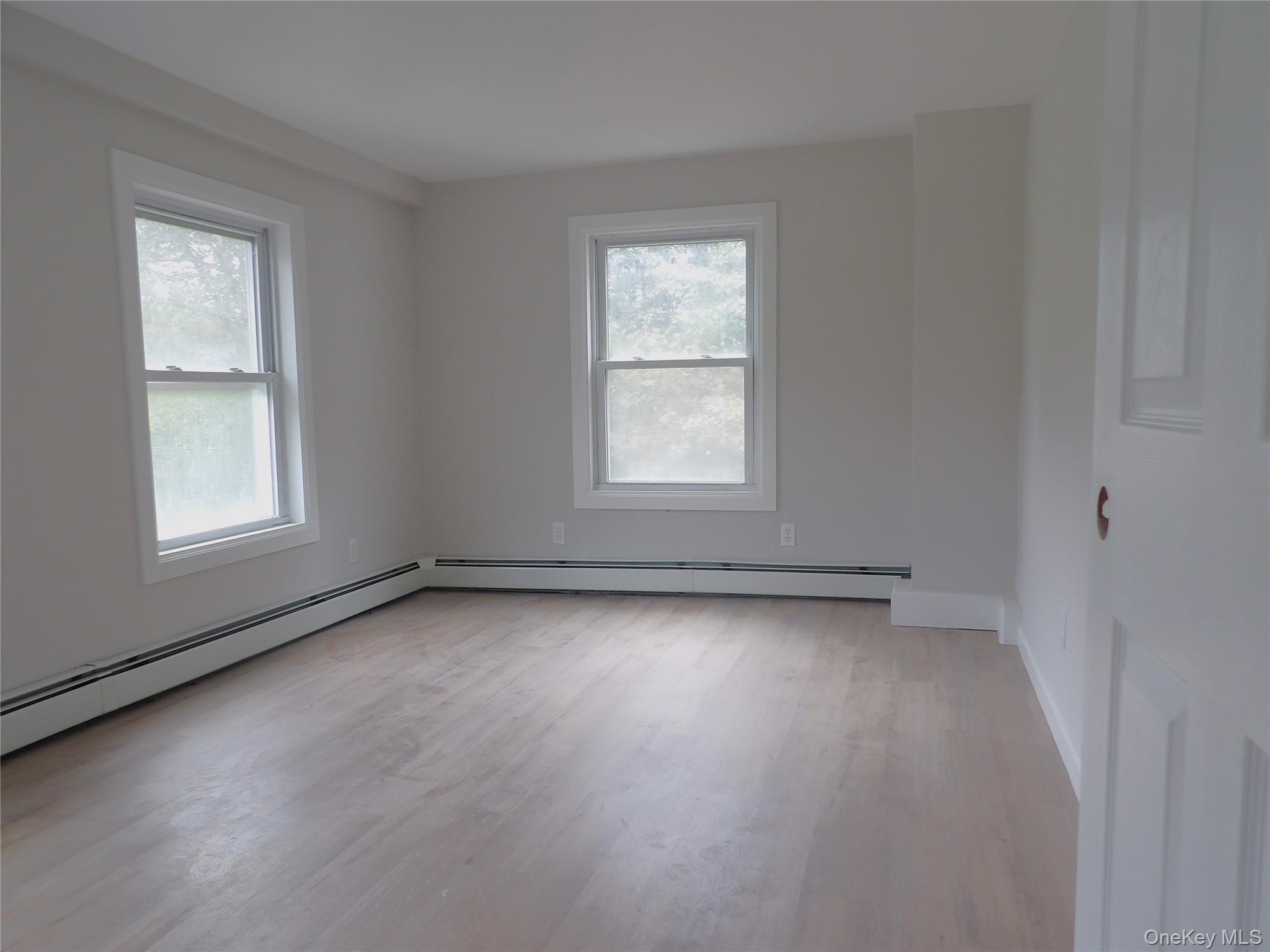 Single Family Main  Dutchess County, NY 12590, MLS-876371-22