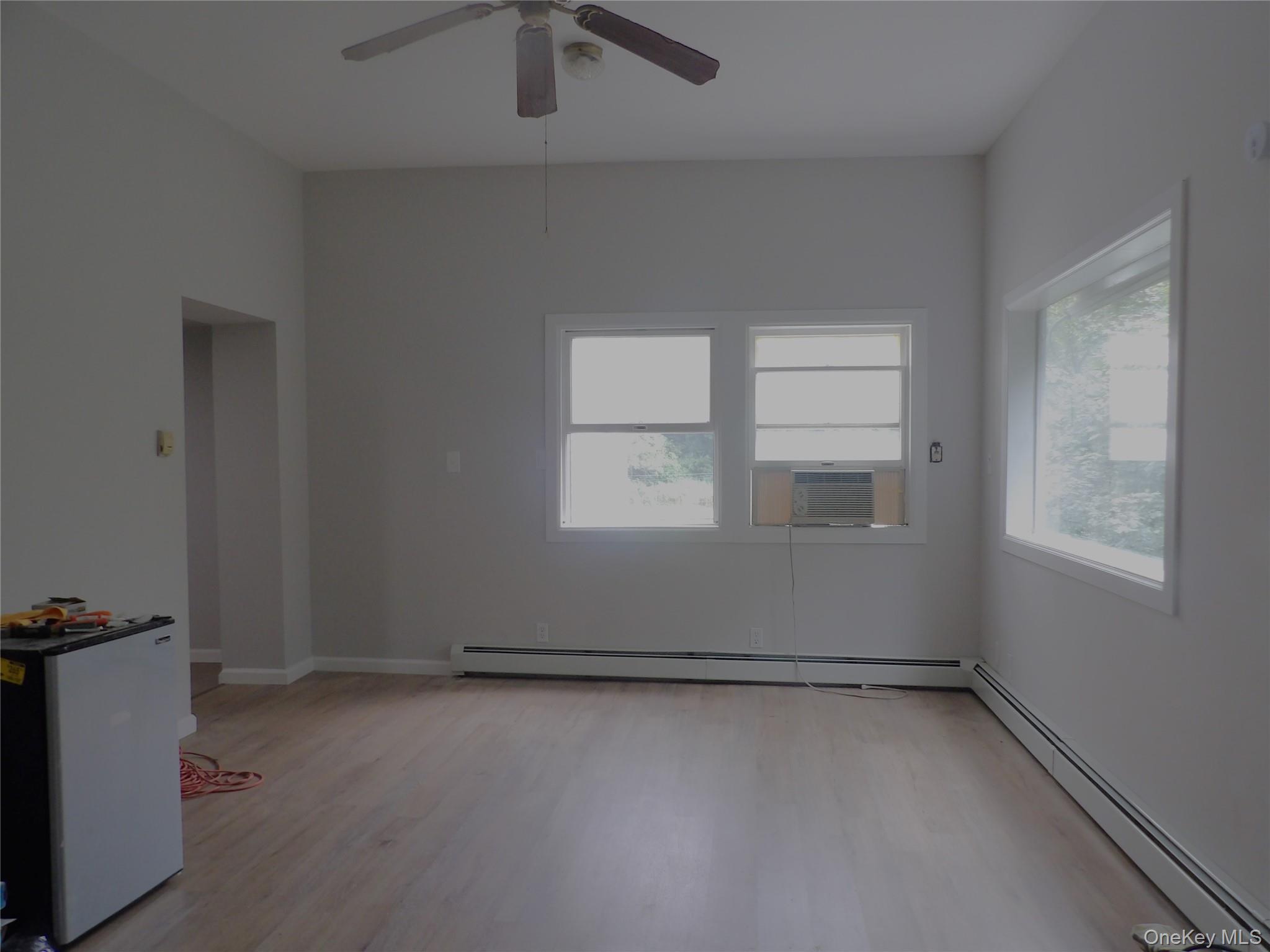 Single Family Main  Dutchess County, NY 12590, MLS-876371-23