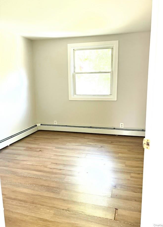 Single Family Main  Dutchess County, NY 12590, MLS-876371-29