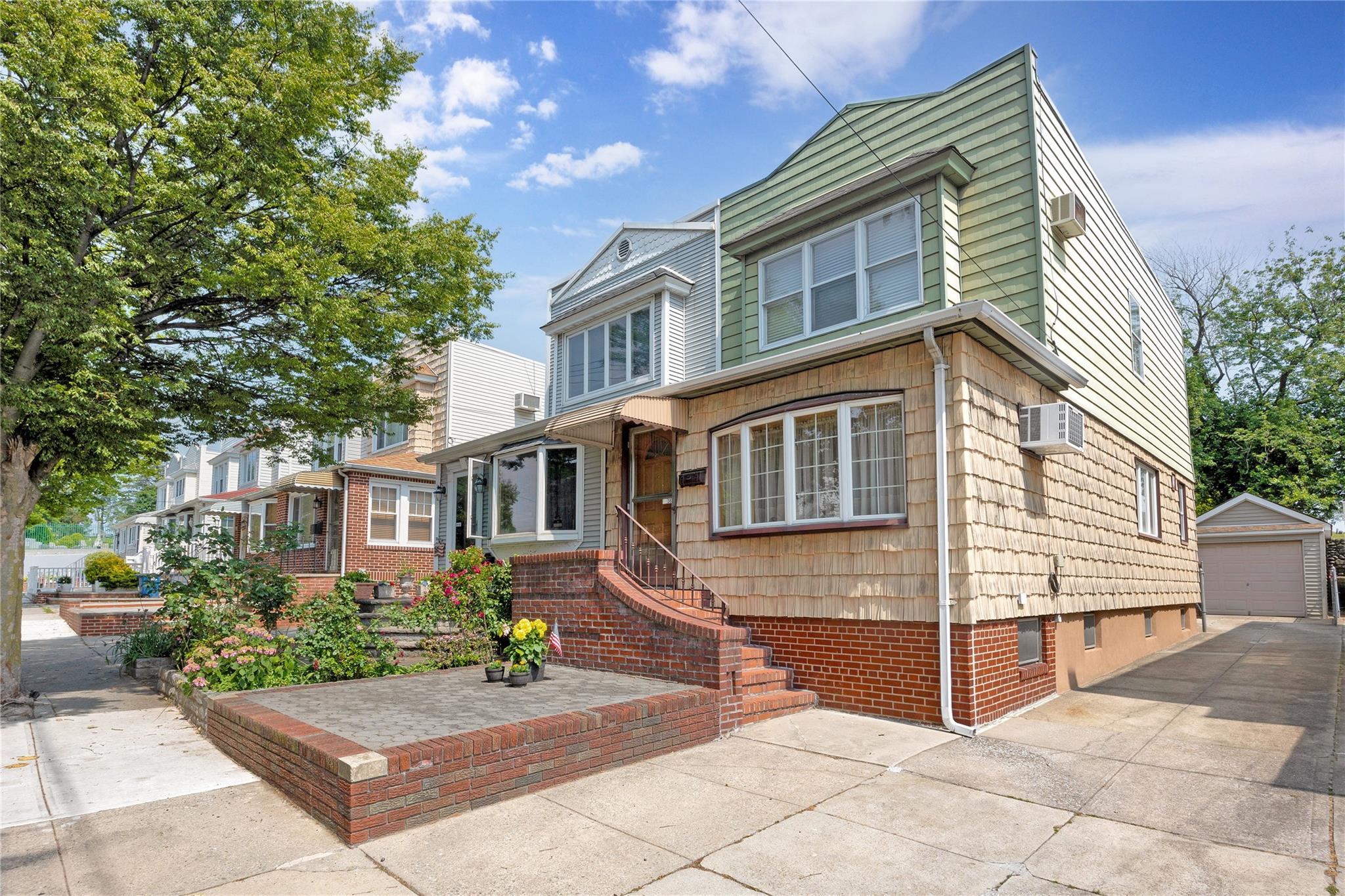 Single Family 60th  Queens, NY 11378, MLS-876386-2