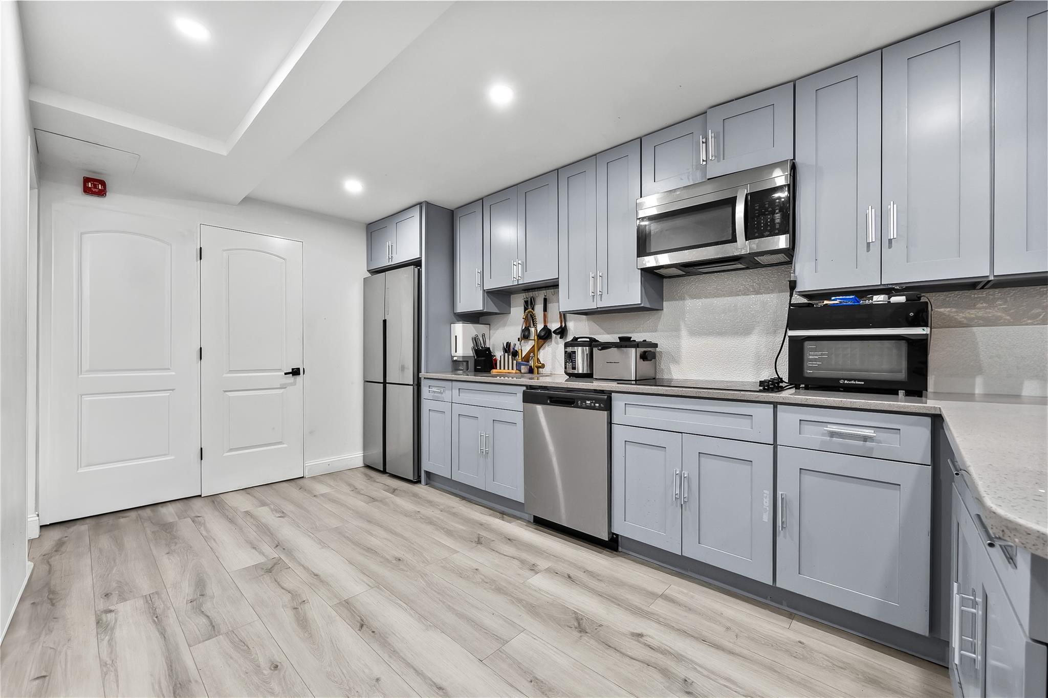 Single Family Buchanan  Bronx, NY 10453, MLS-876454-7