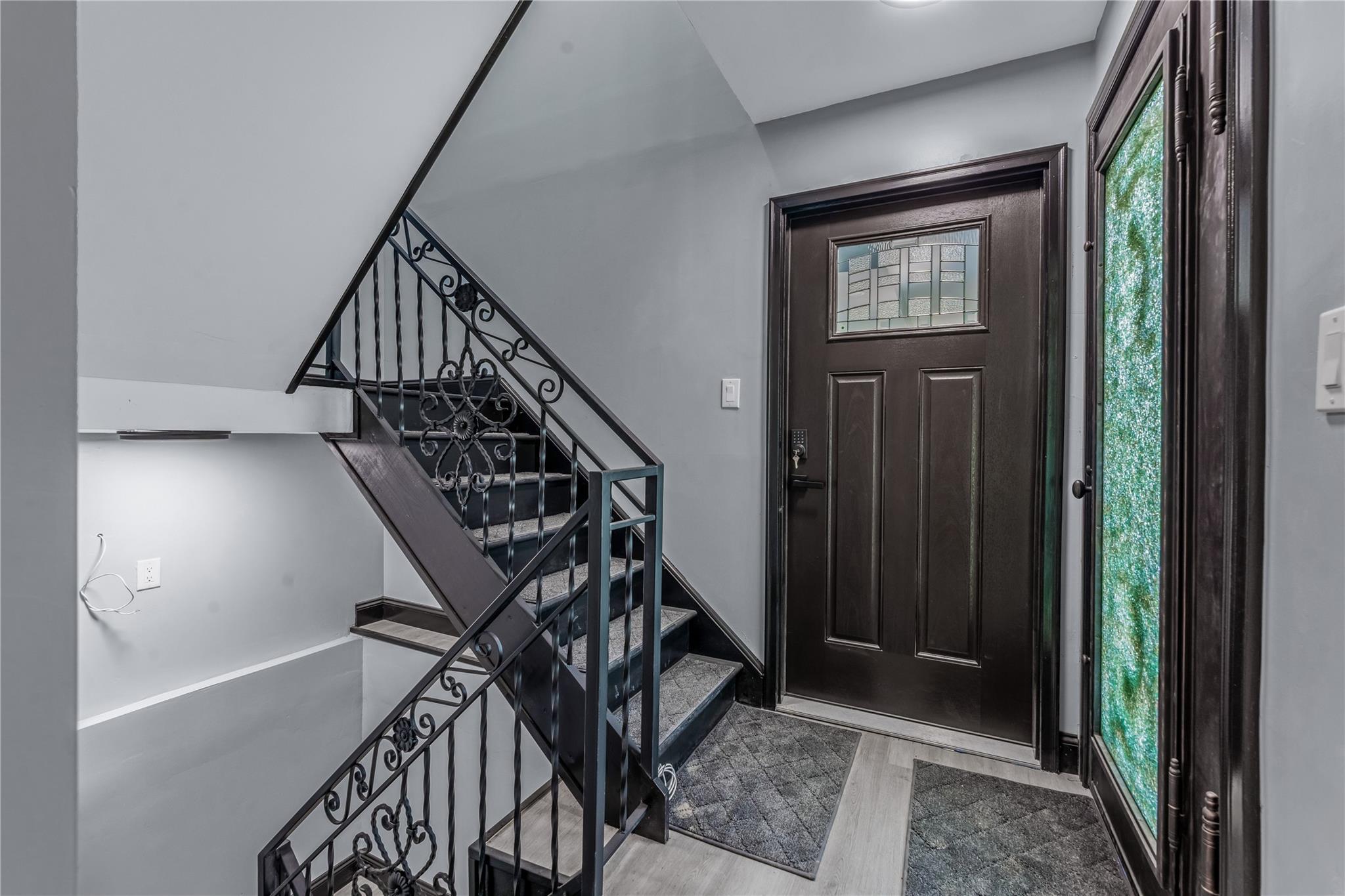 Single Family St  Queens, NY 11429, MLS-876464-15