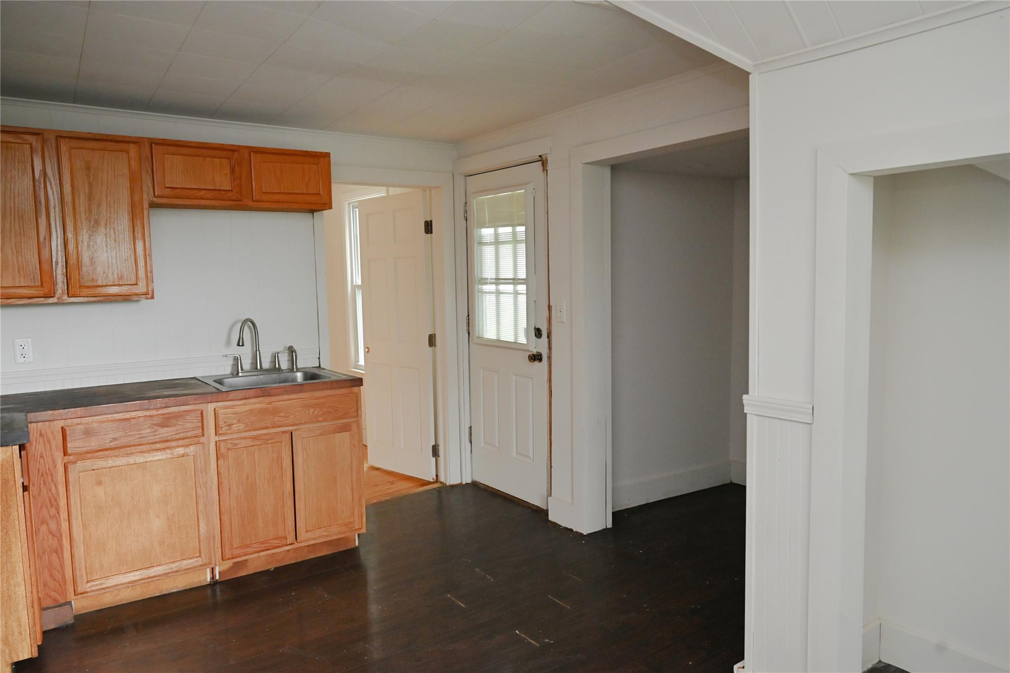 Single Family First  Ulster County, NY 12401, MLS-876476-33