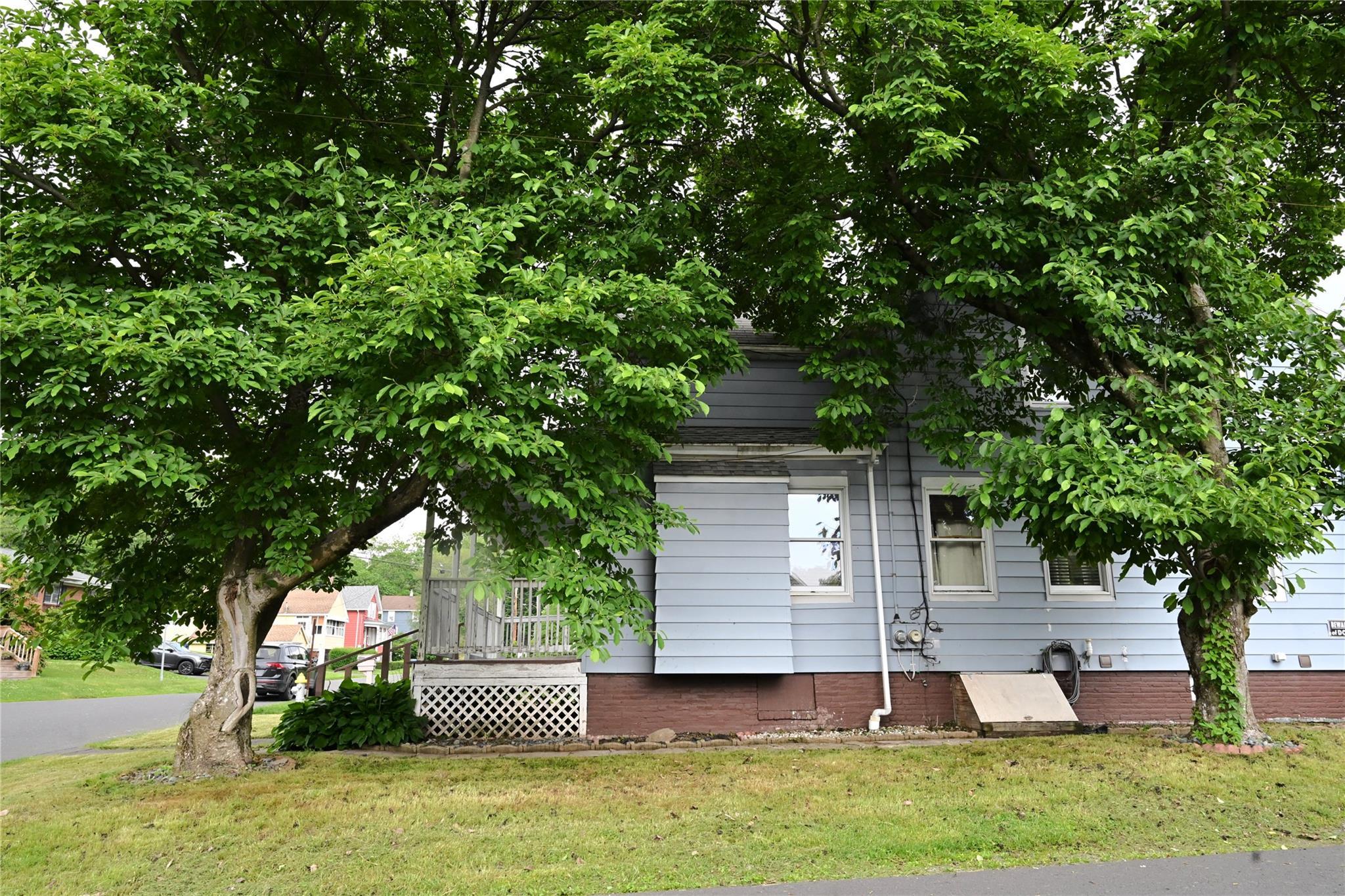 Single Family First  Ulster County, NY 12401, MLS-876476-46