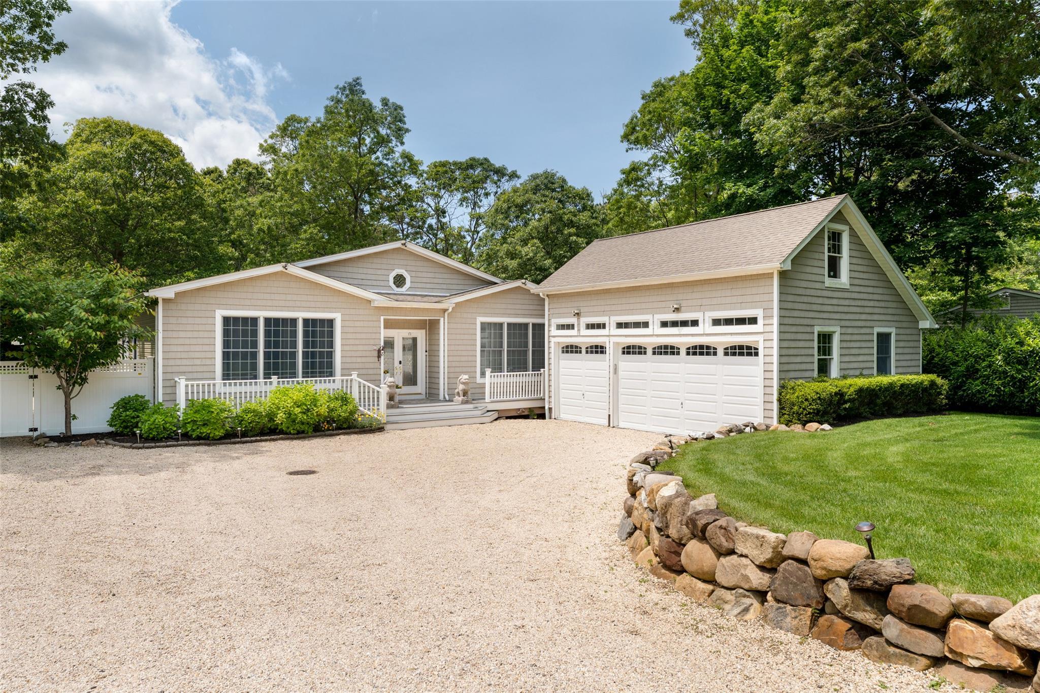Single Family Washington Heights  Suffolk County, NY 11946, MLS-876494-3