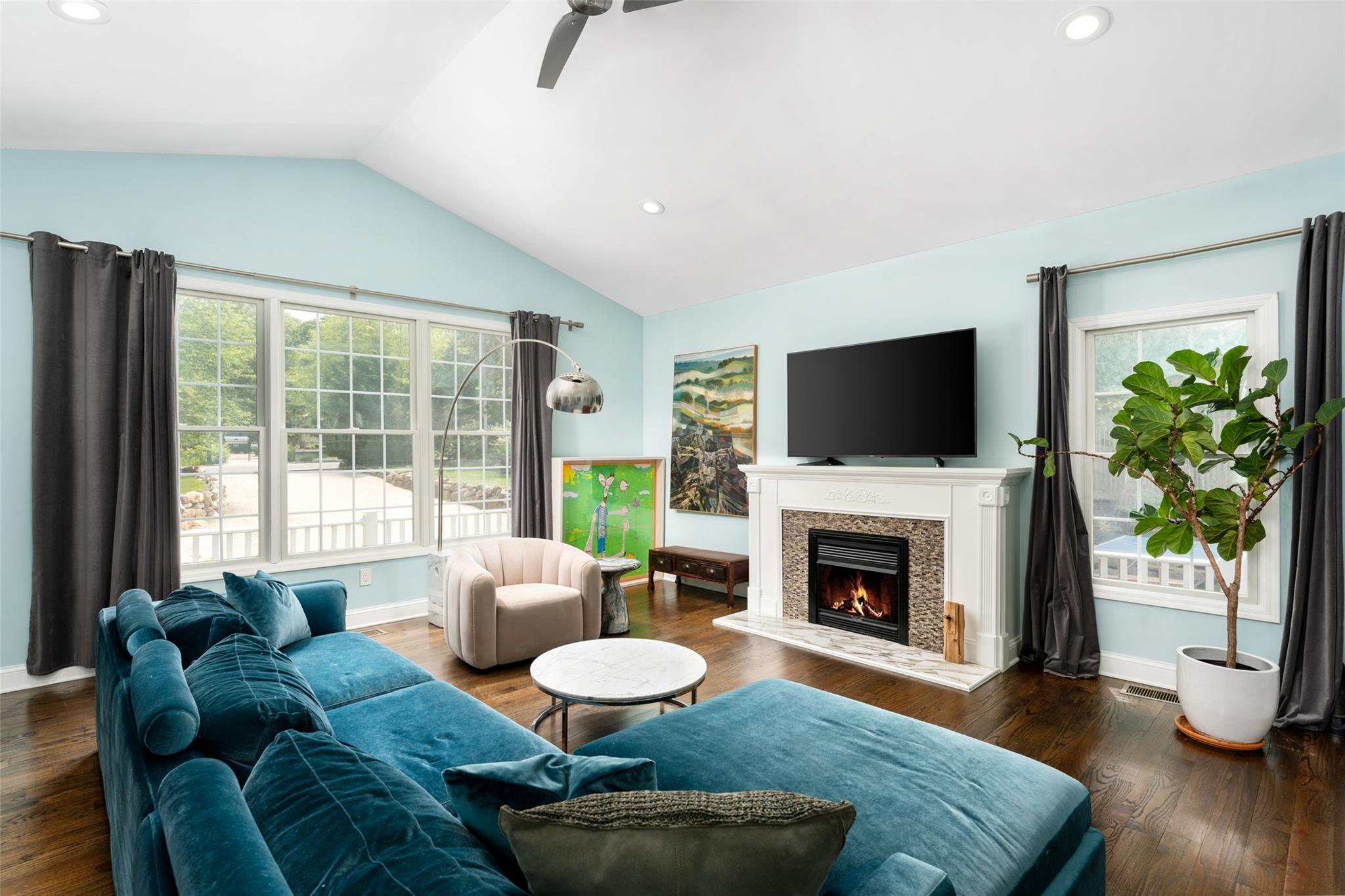 Single Family Washington Heights  Suffolk County, NY 11946, MLS-876494-9