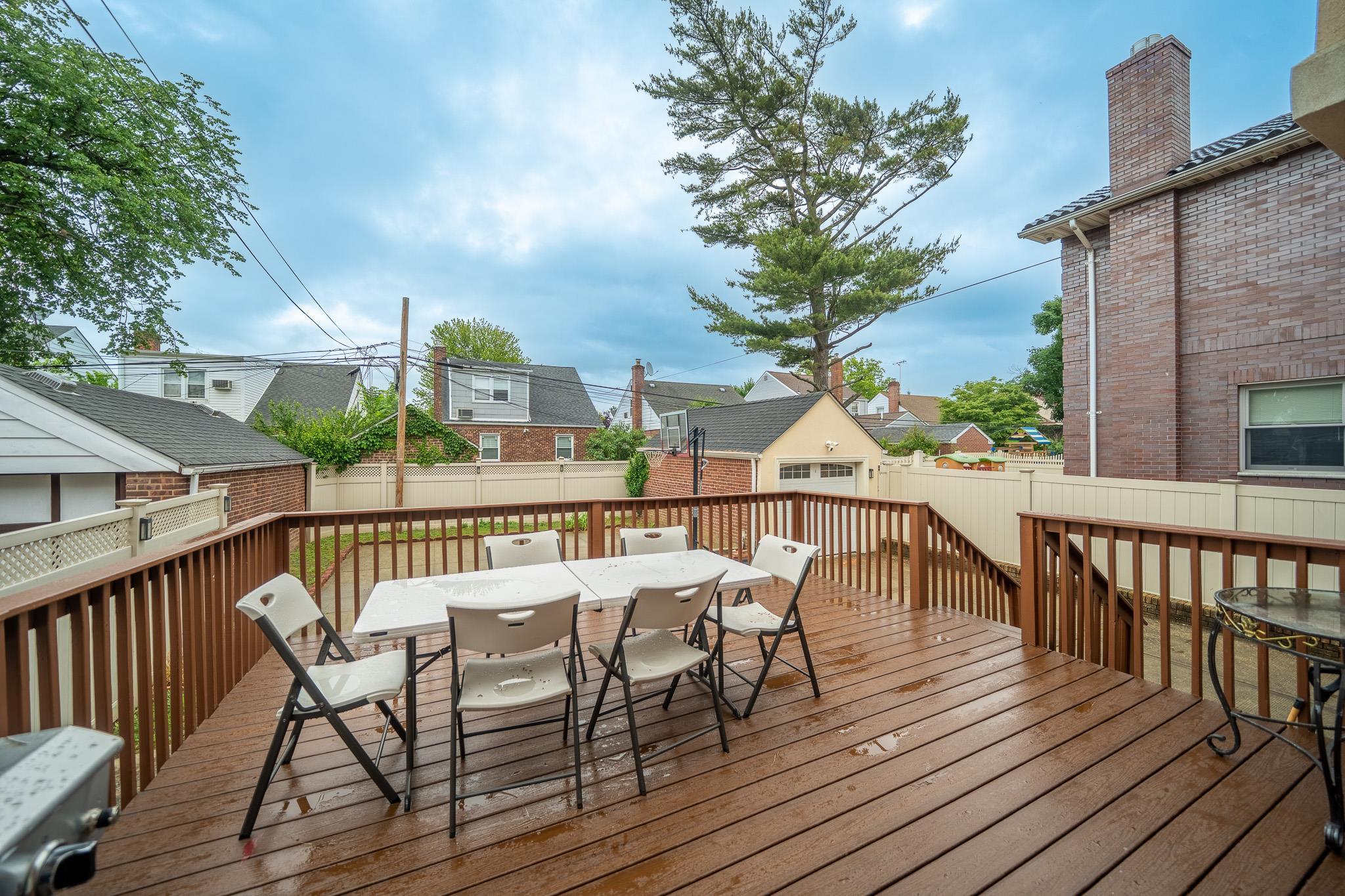 Single Family 182nd  Queens, NY 11365, MLS-876501-32