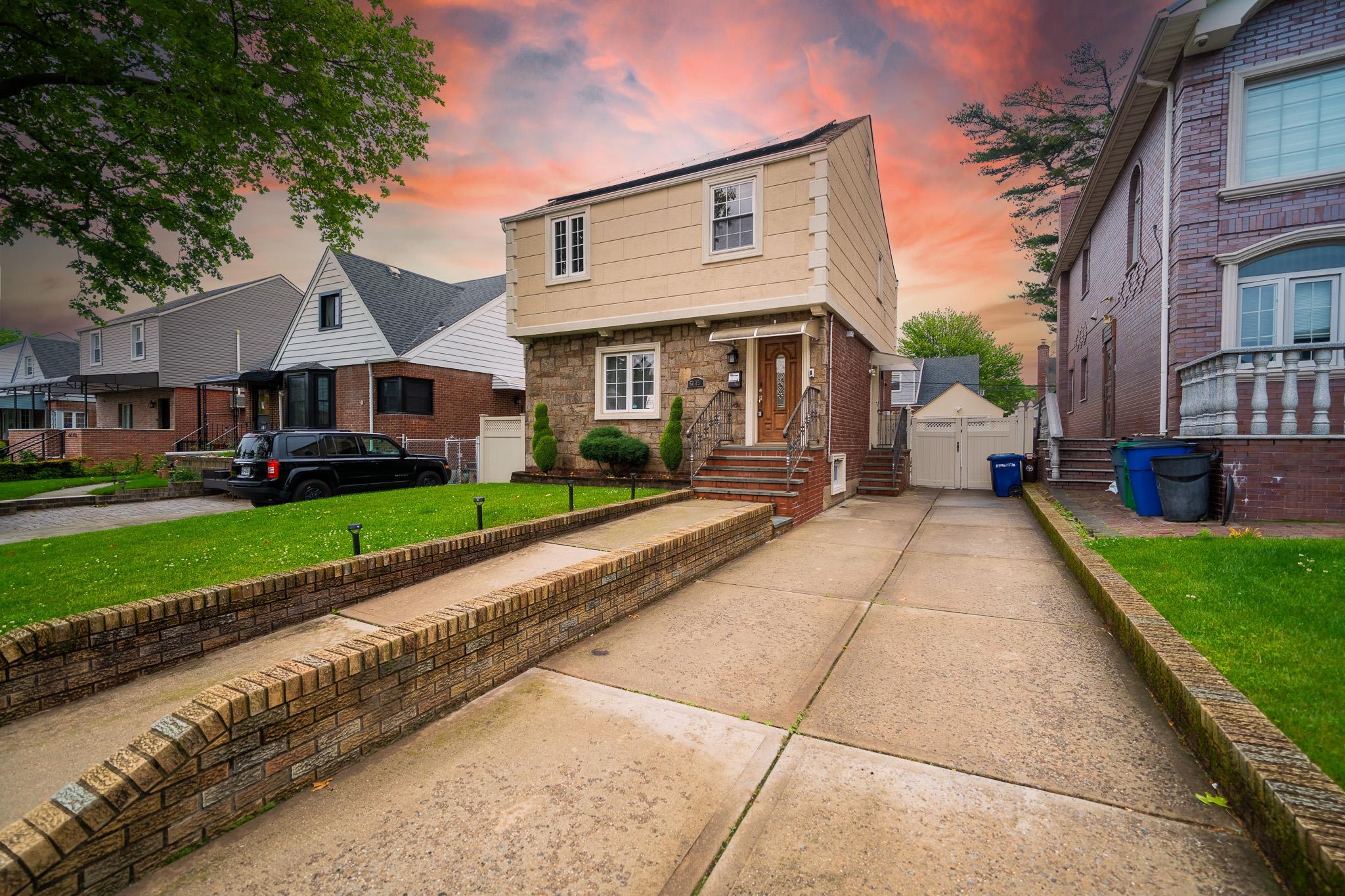 Single Family 182nd  Queens, NY 11365, MLS-876501-36