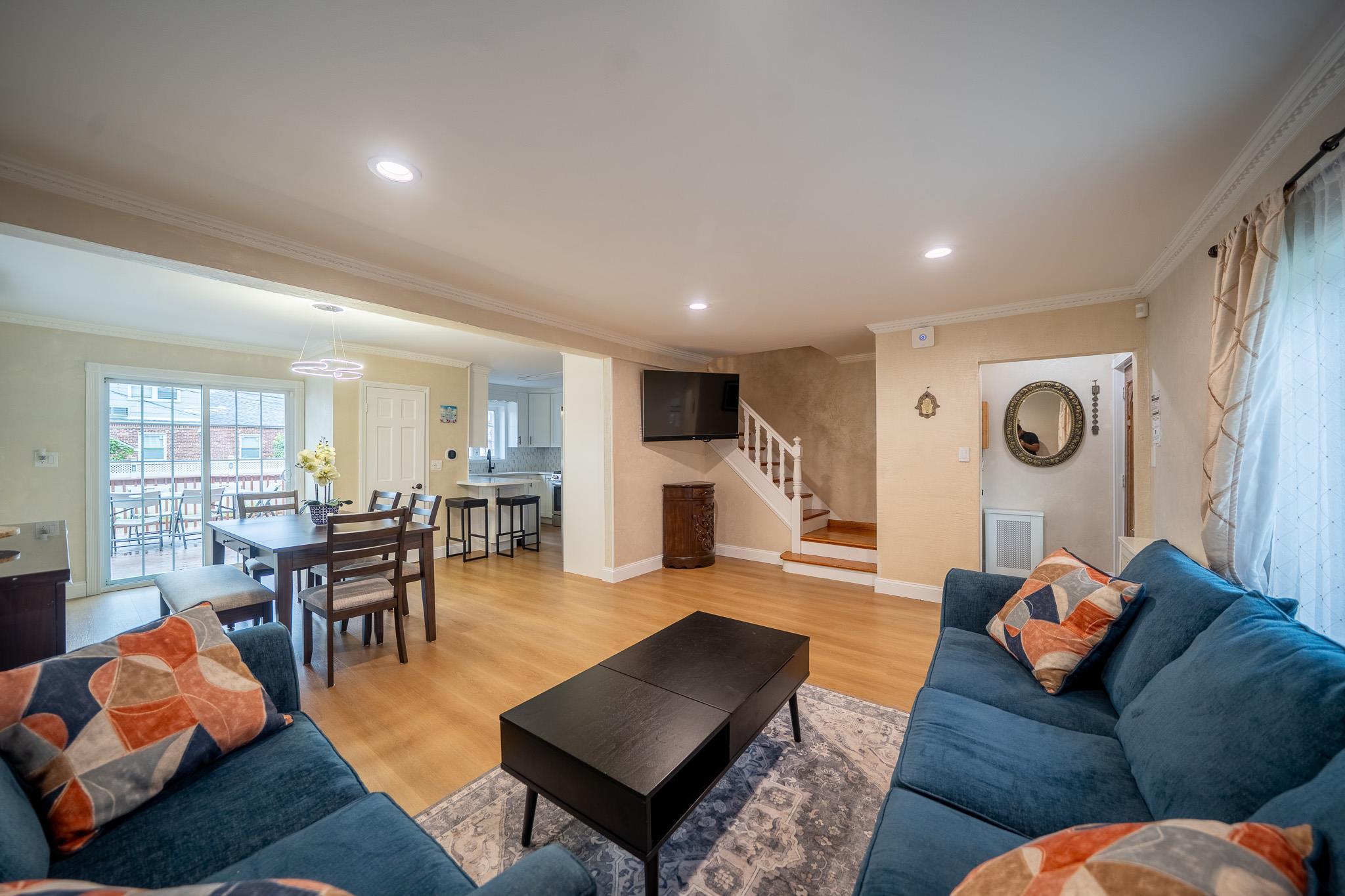 Single Family 182nd  Queens, NY 11365, MLS-876501-4