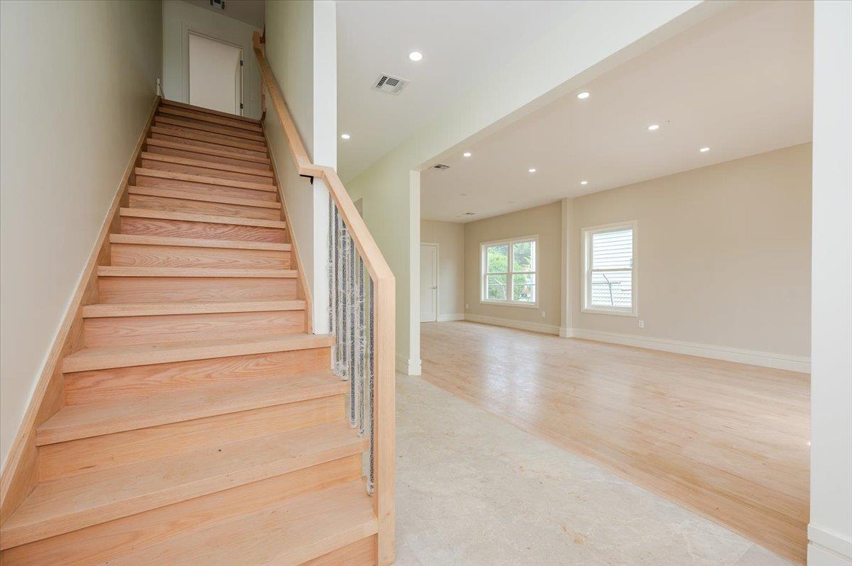 Single Family Bayview  Nassau County, NY 11096, MLS-876522-2